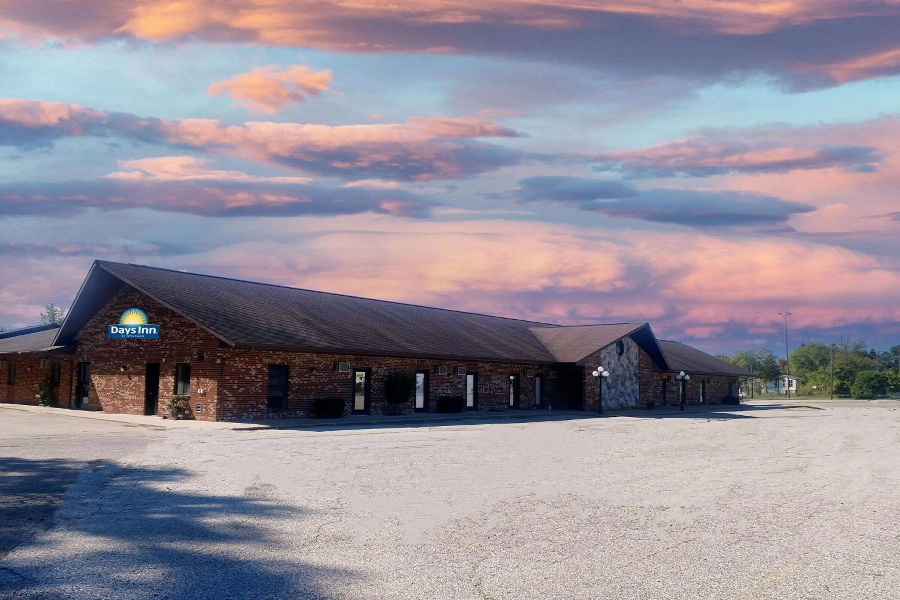 Property building in Days Inn by Wyndham Bad Axe