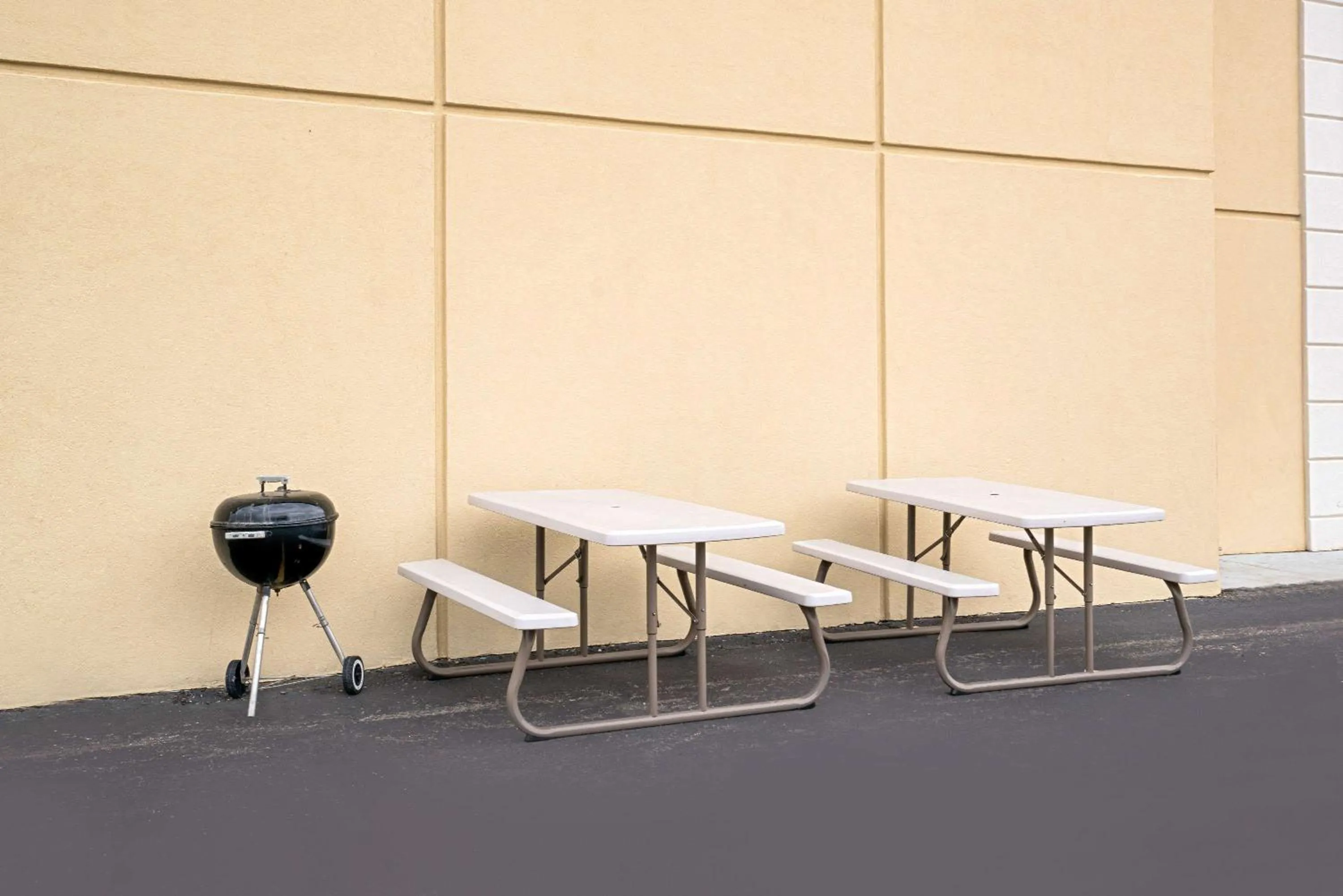 On site in Super 8 by Wyndham Marshall MN