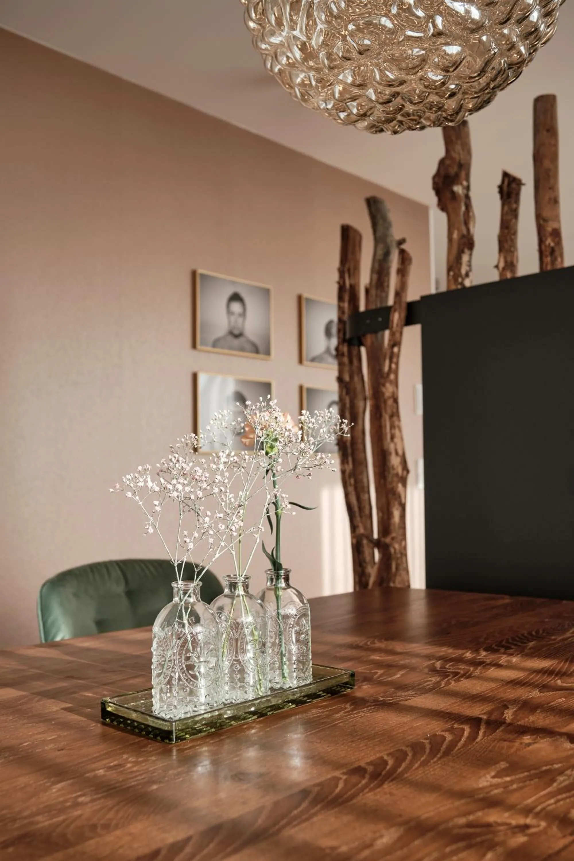 Dining area in WaldFunkeln LODGE
