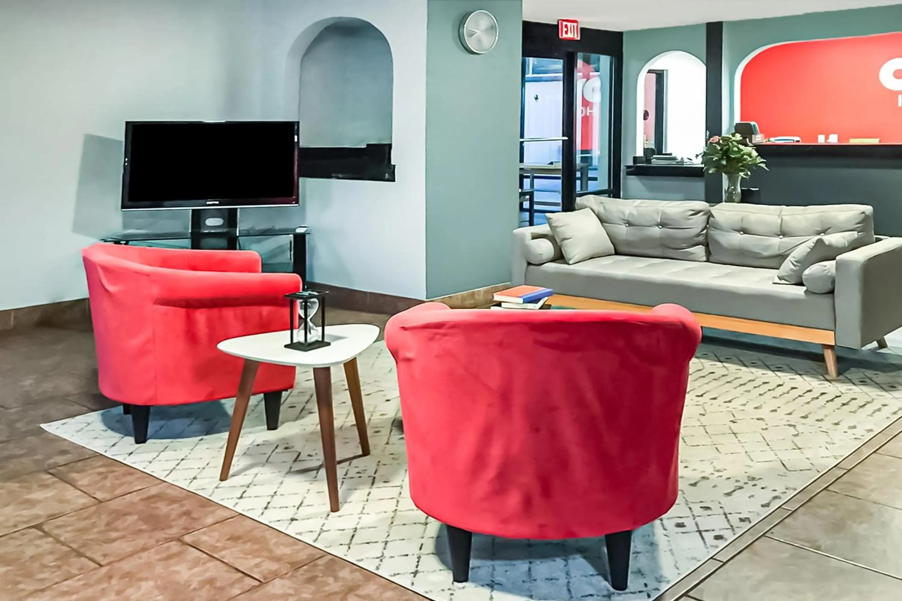Dining area, Seating Area in Days Inn by Wyndham Atmore