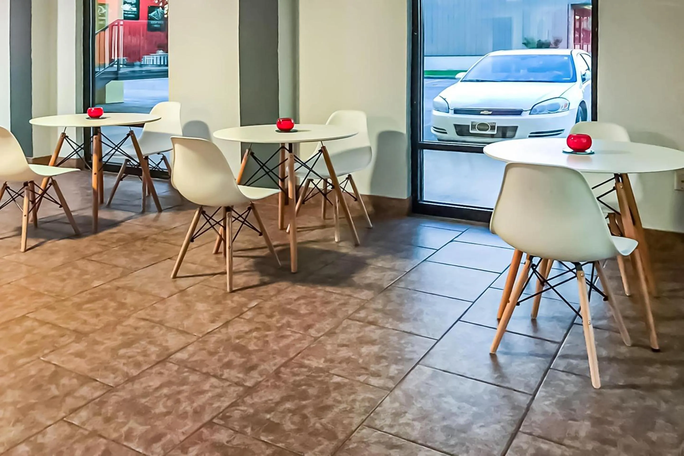 Dining Area in Days Inn by Wyndham Atmore