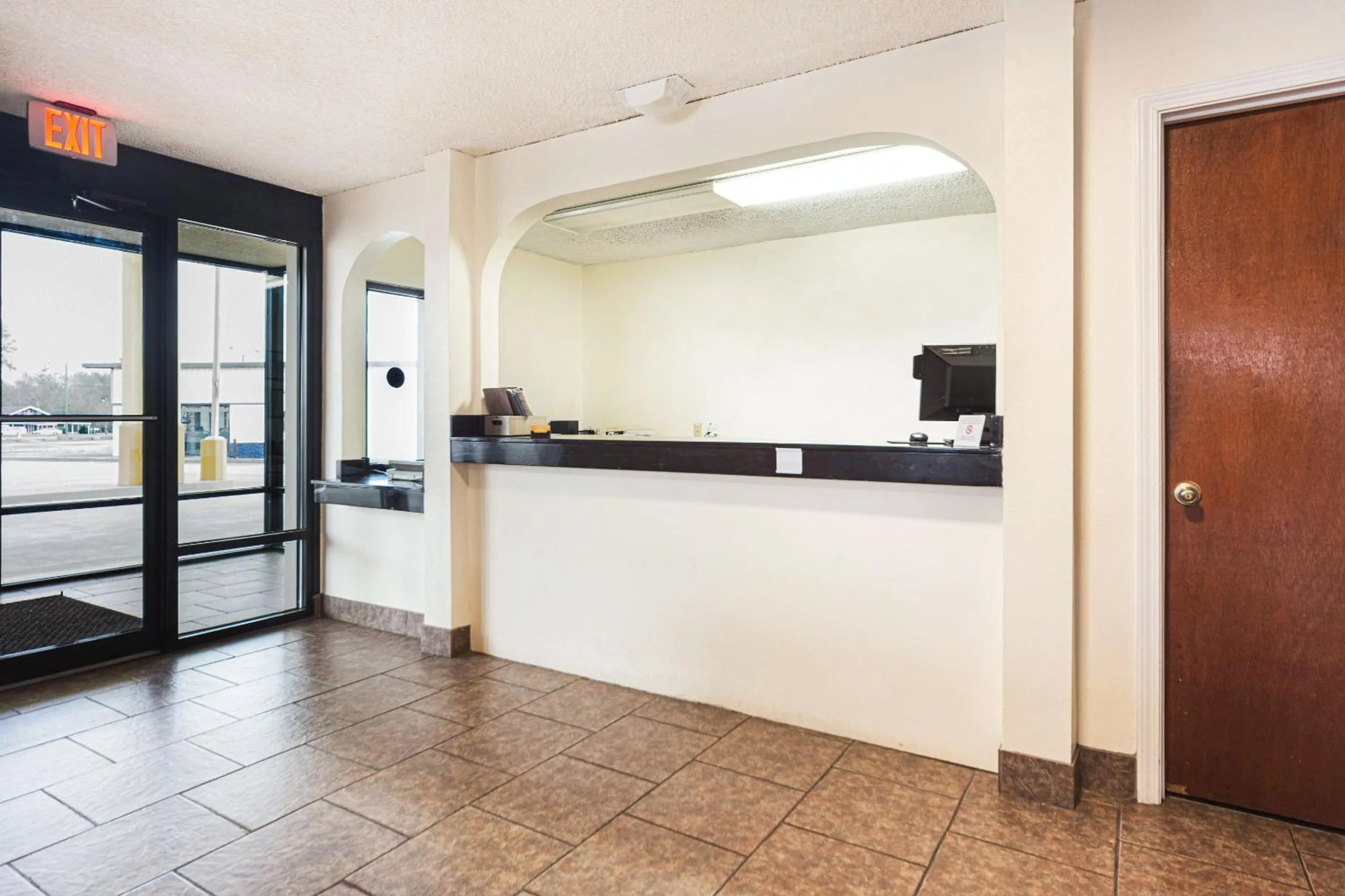 Lobby or reception, Lobby/Reception in Days Inn by Wyndham Atmore