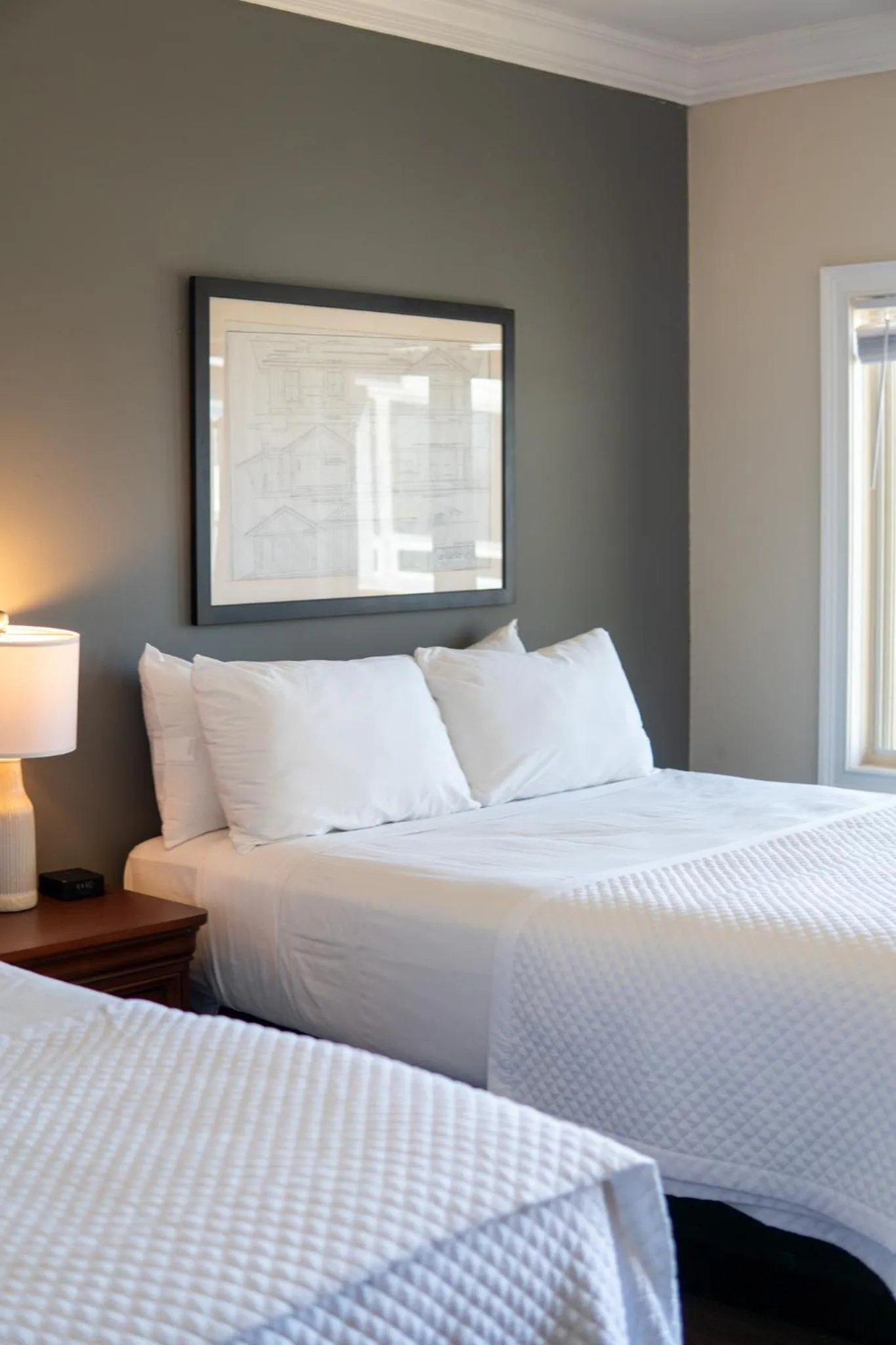 Bed in Inn at Crestwood