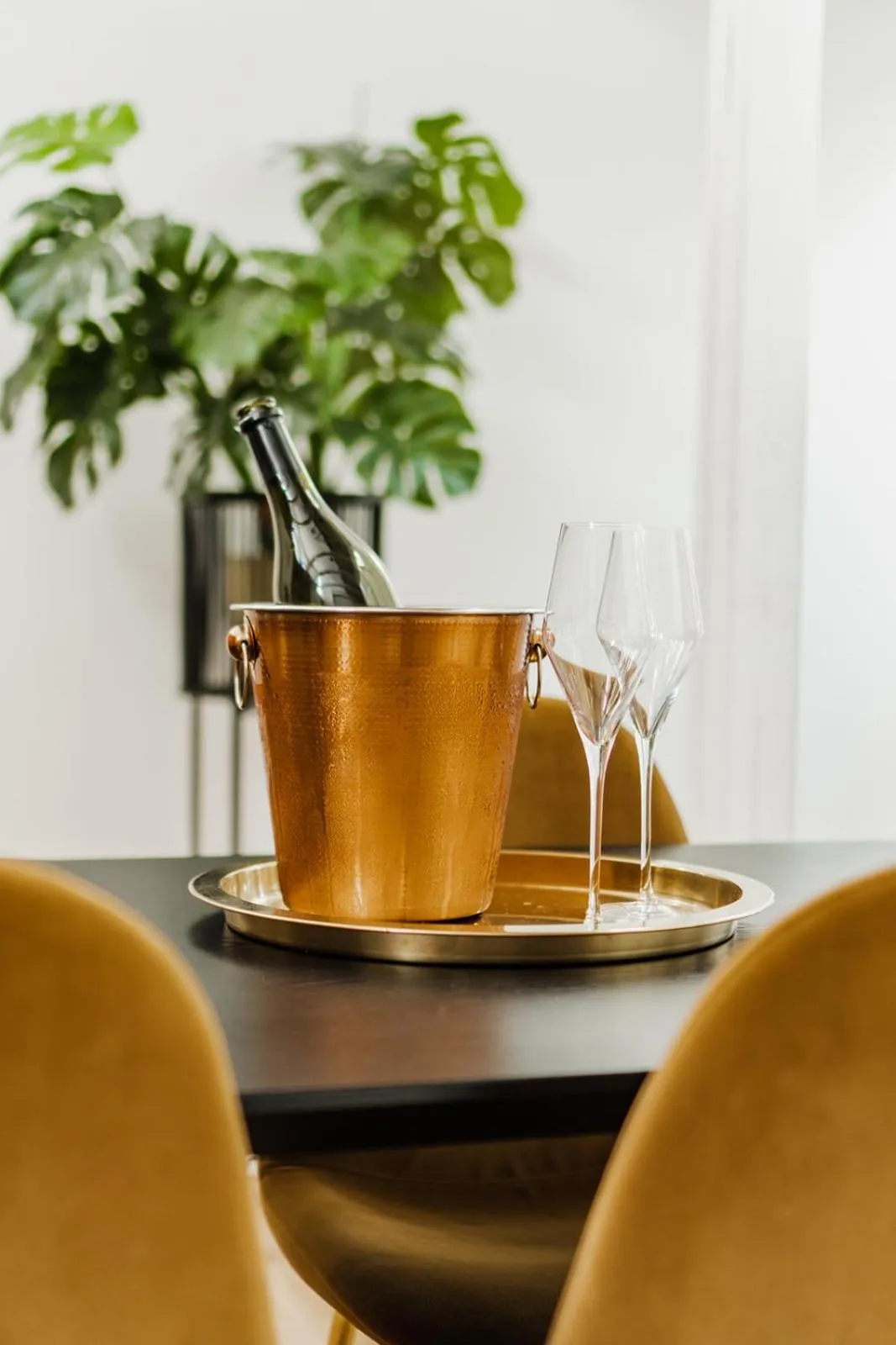 Seating area in 360 Grad Hotel & Bar