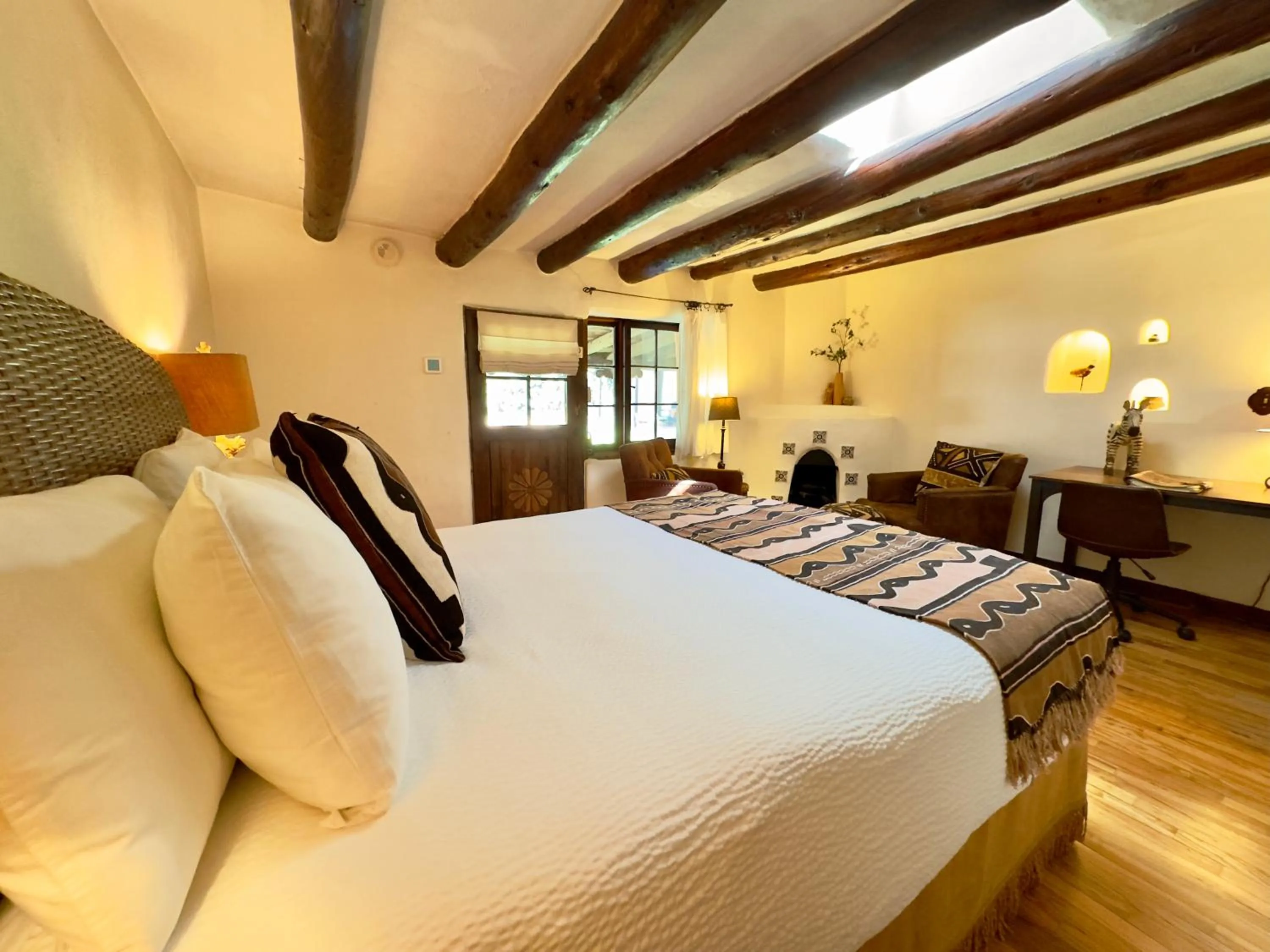 Bed in Old Taos Guesthouse B&B