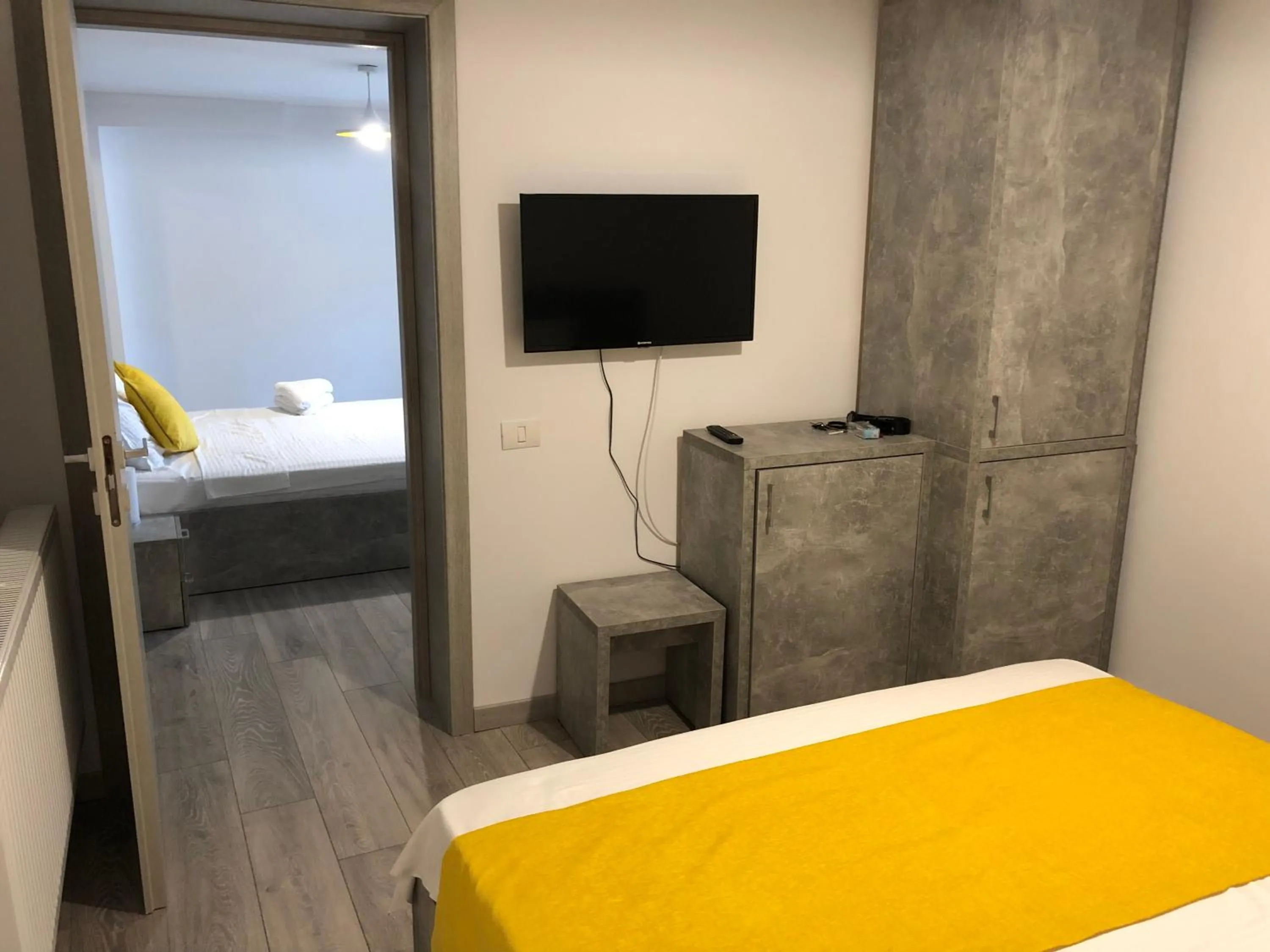 Bed in MAV Boutique Villa