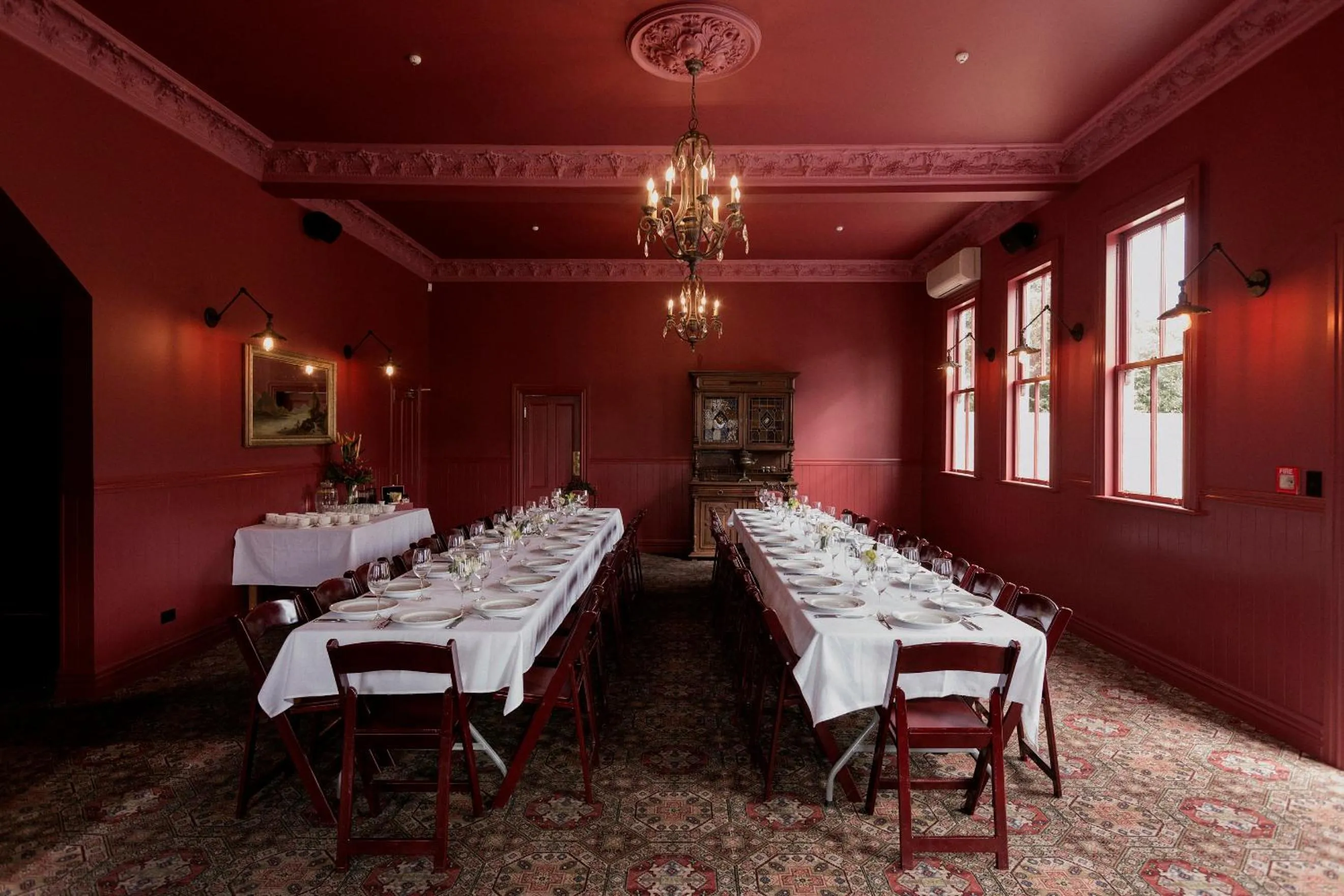 Breakfast in The Royal Hotel Featherston - Boutique Hotel