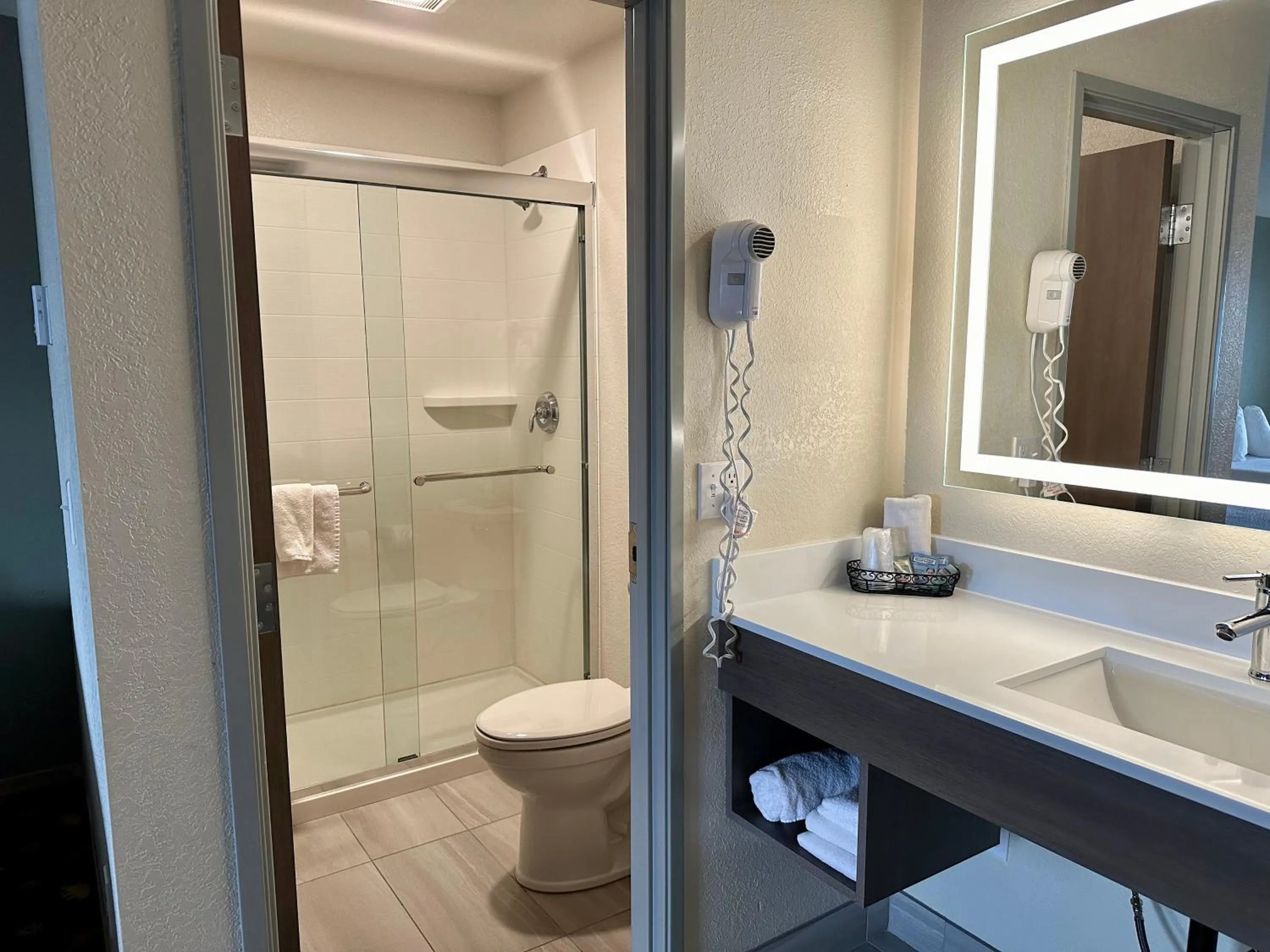 Bathroom in Best Western King Salmon Inn