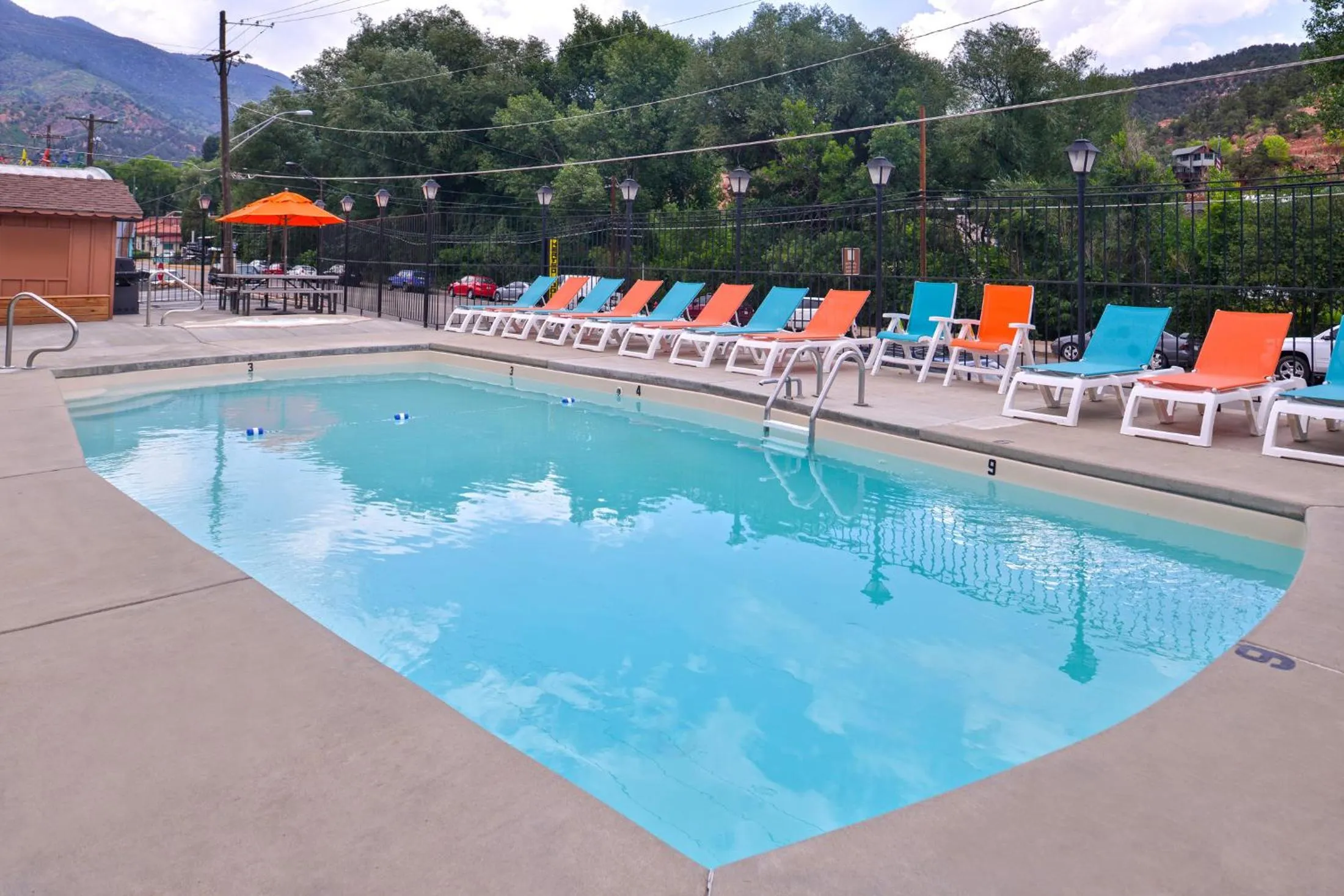 Swimming pool in Villa Motel at Manitou Springs