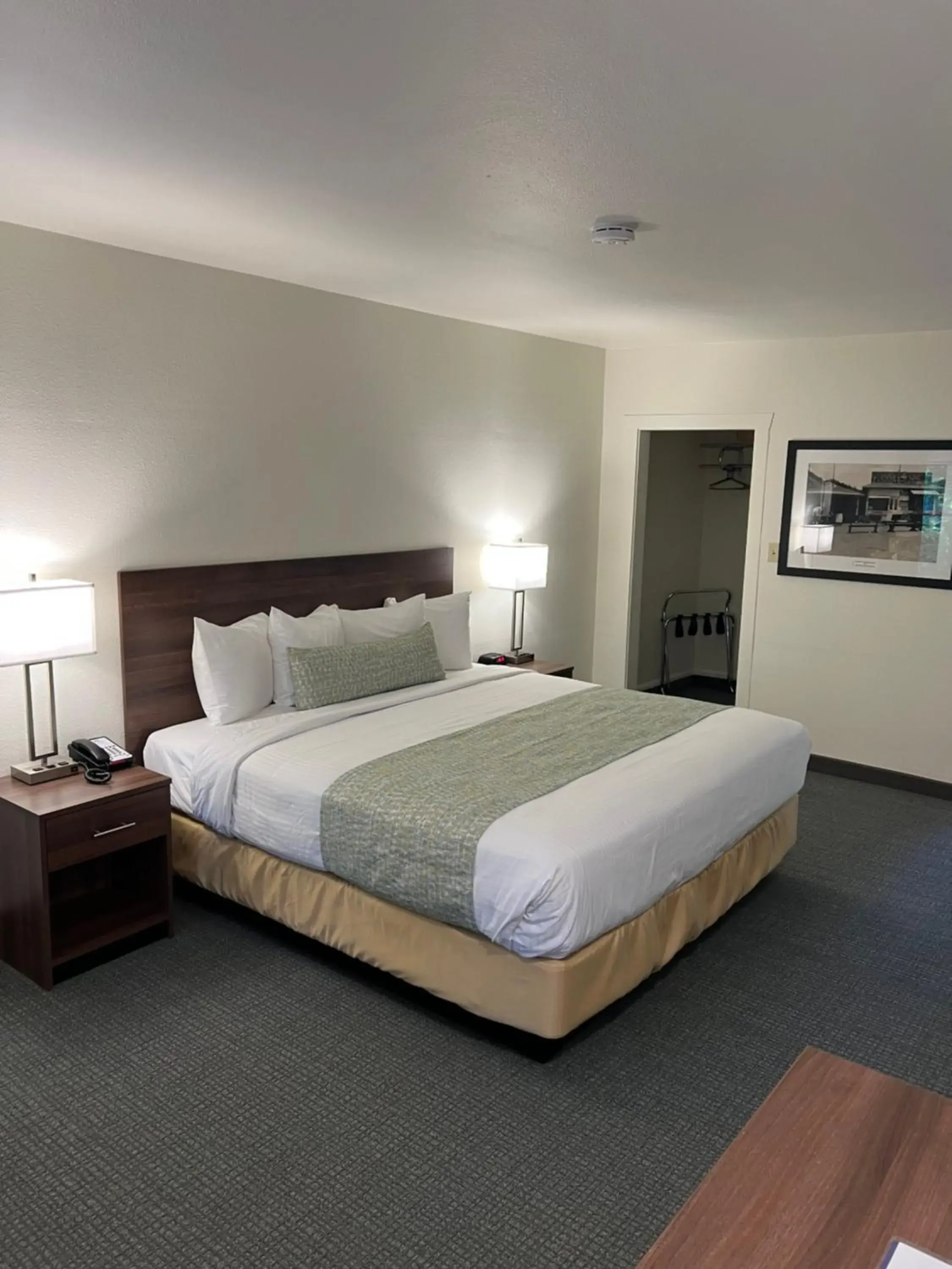 Cabin 1 King Bed - Limited Amenities in Villa Motel at Manitou Springs Cabin 1 King Bed - Limited Amenities in Villa Motel at Manitou Springs