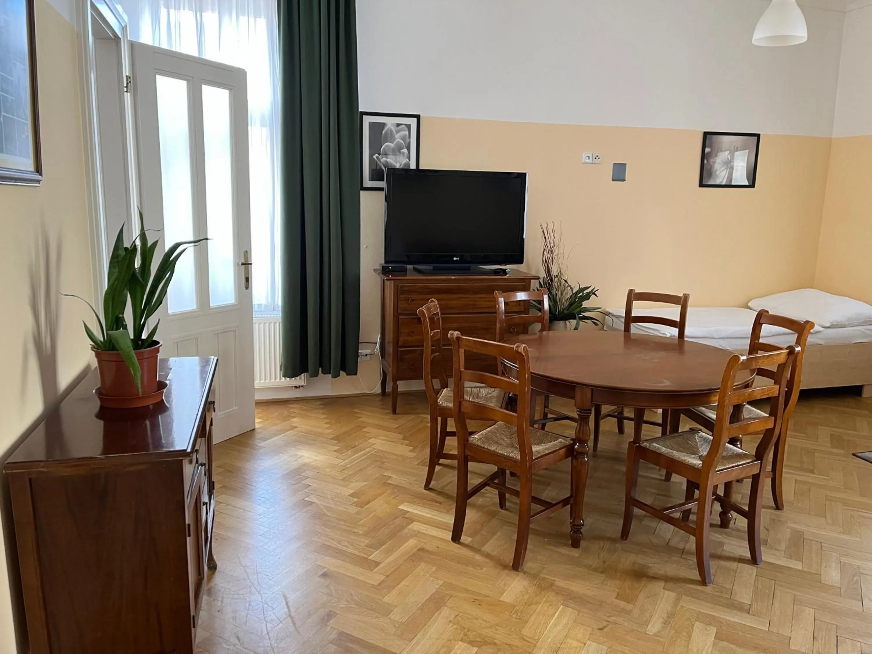 Residence u Vejvodů