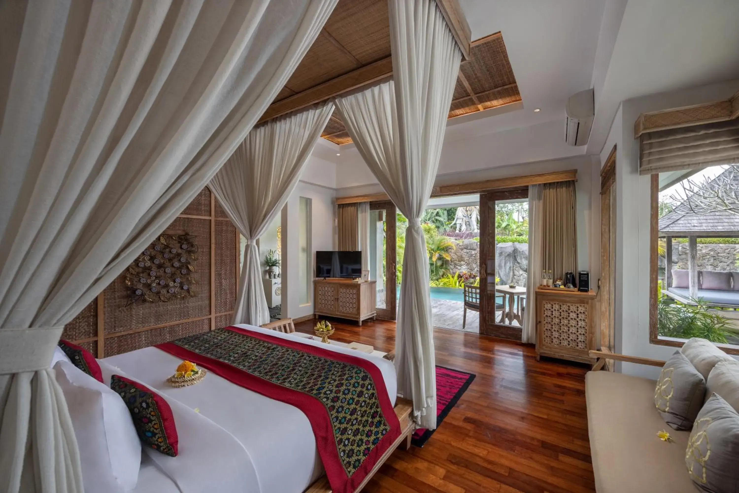 One Bedroom Pool Villa with Free Benefit in Kuwarasan A Pramana Experience One Bedroom Pool Villa with Free Benefit in Kuwarasan A Pramana Experience