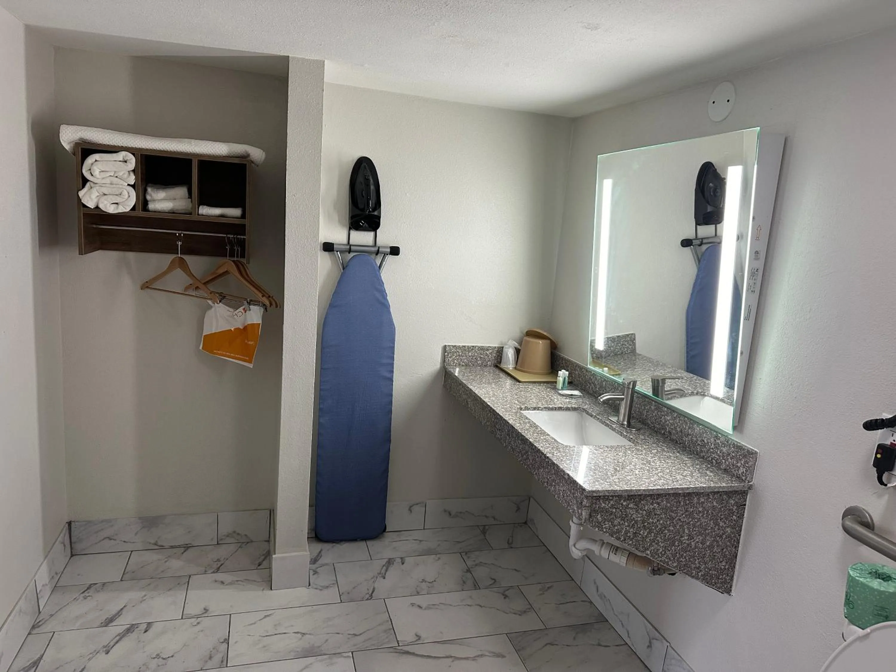 Bathroom in Quality Inn Monroe