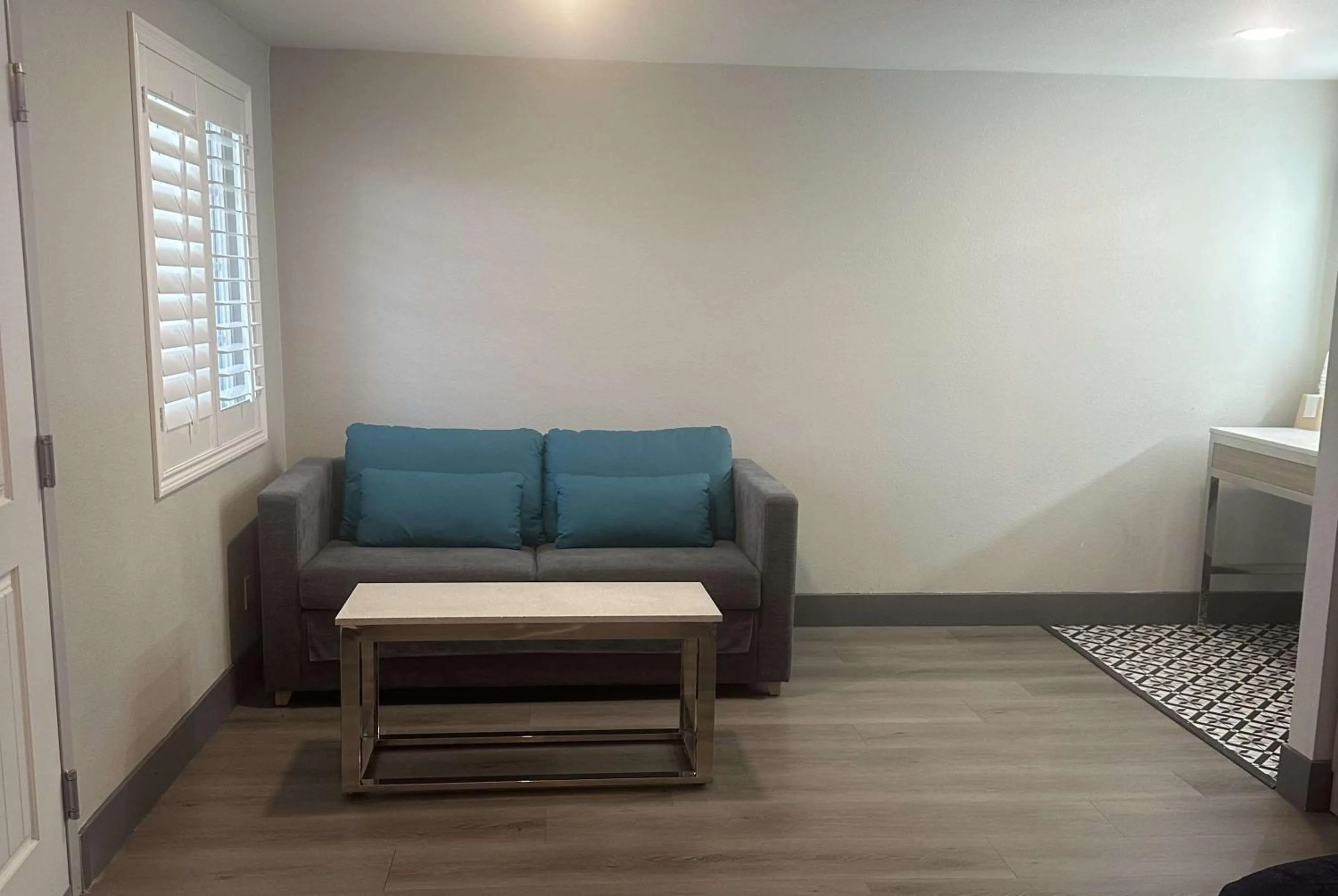 Photo of the whole room in Super 8 by Wyndham Oceanside Downtown