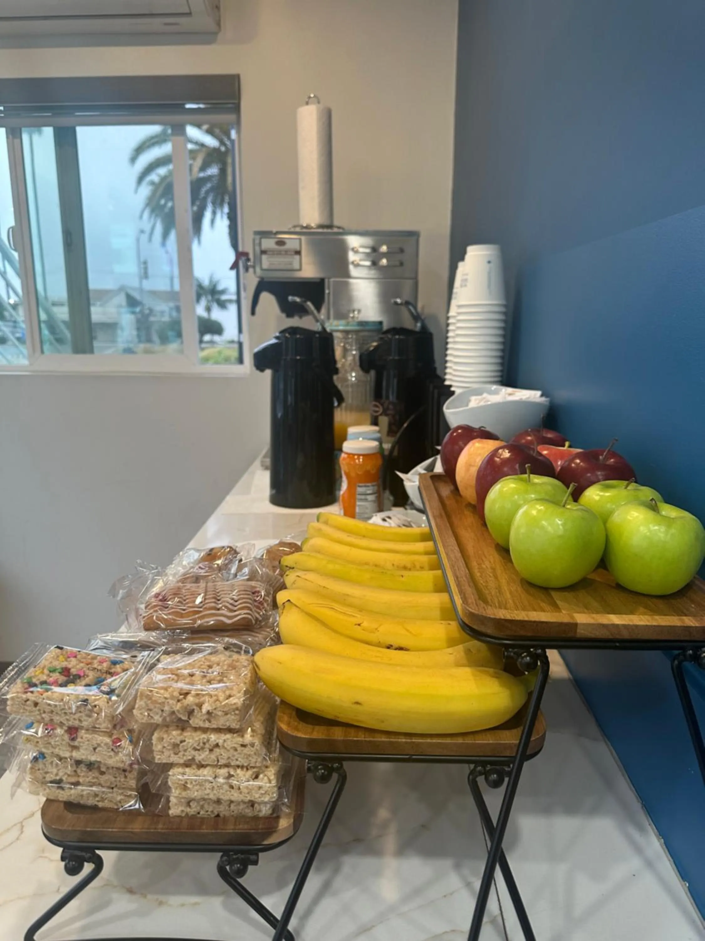 Breakfast in Super 8 by Wyndham Oceanside Downtown