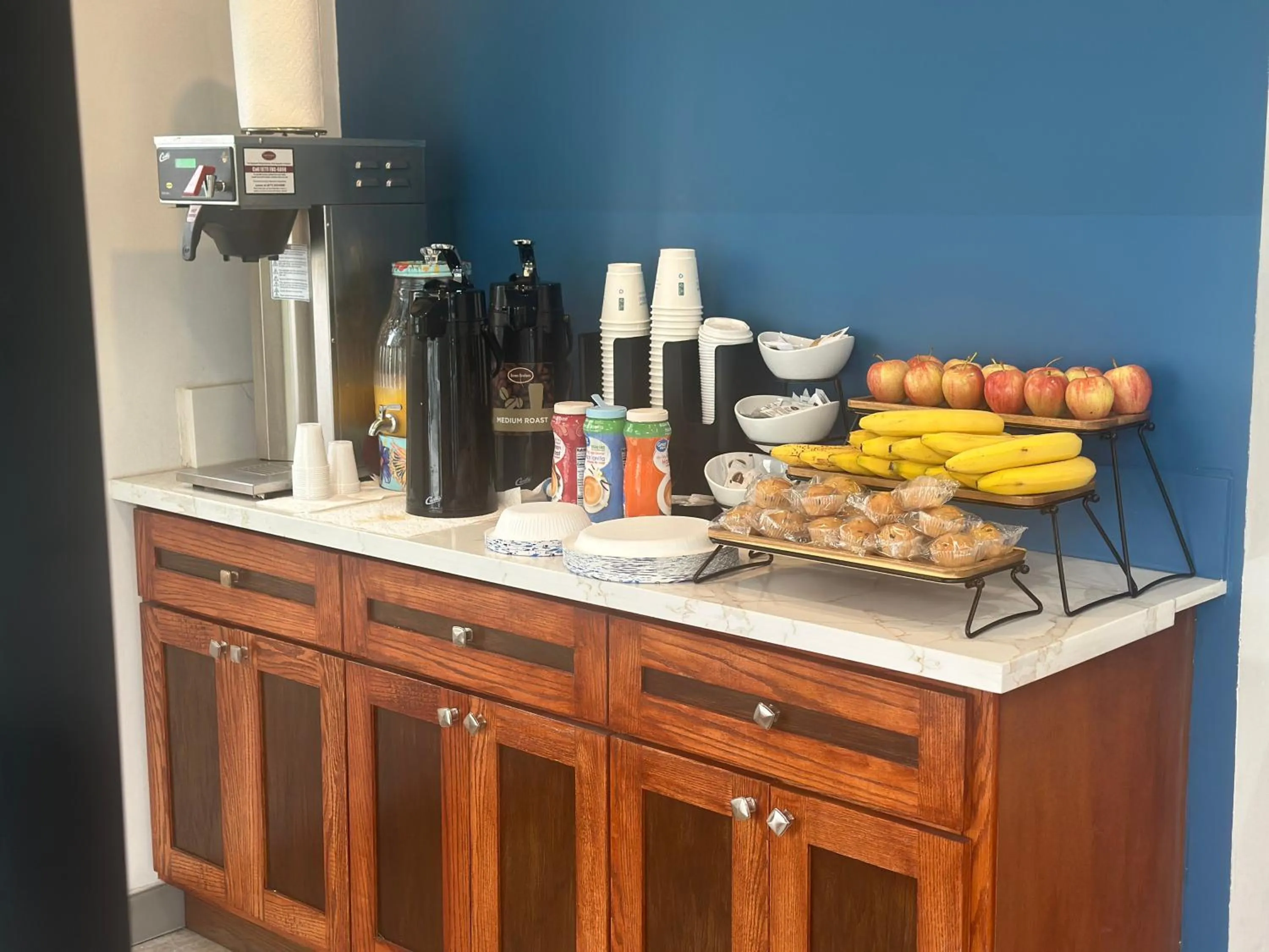 Breakfast in Super 8 by Wyndham Oceanside Downtown