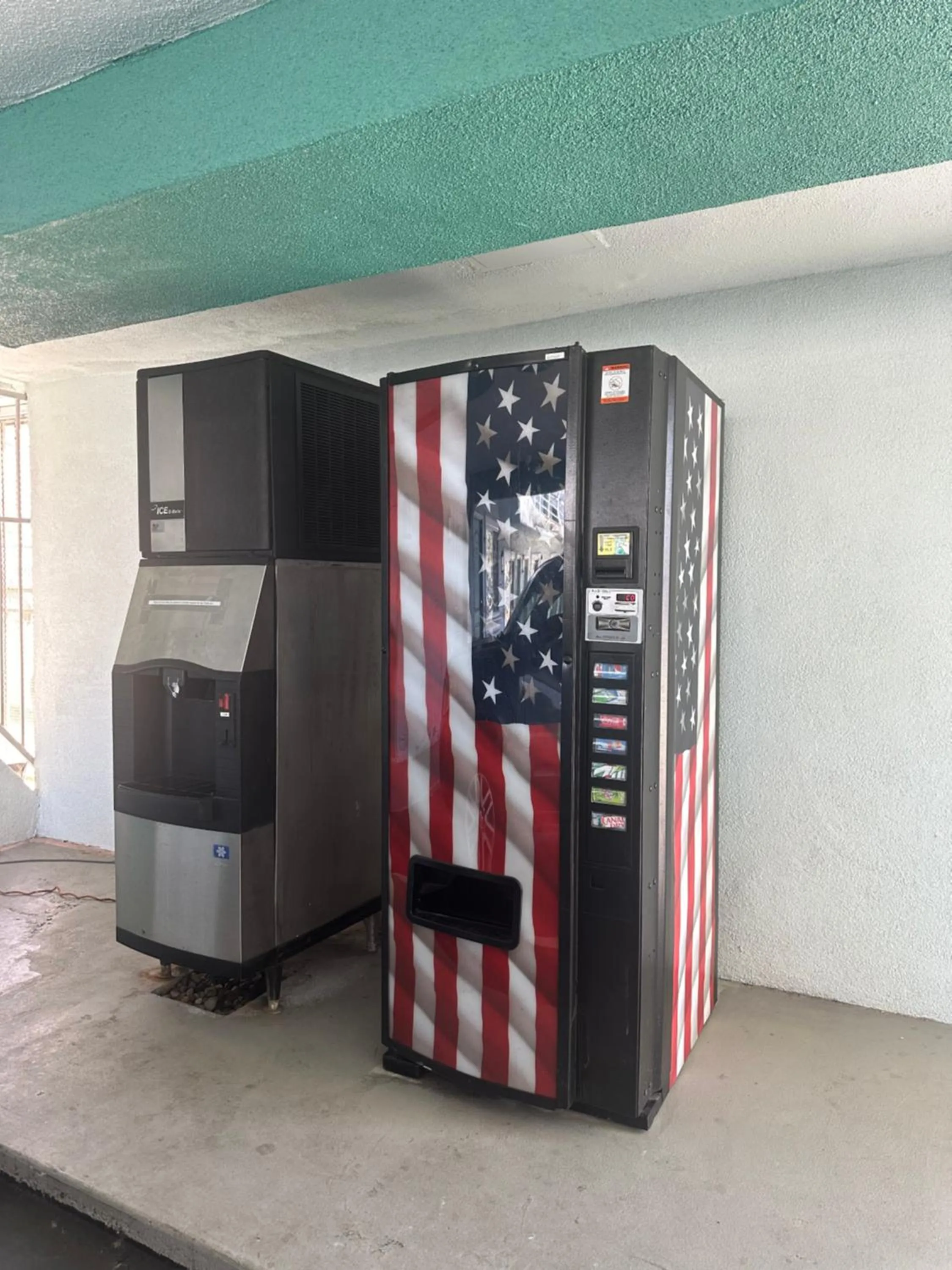 Property building in Super 8 by Wyndham Oceanside Downtown