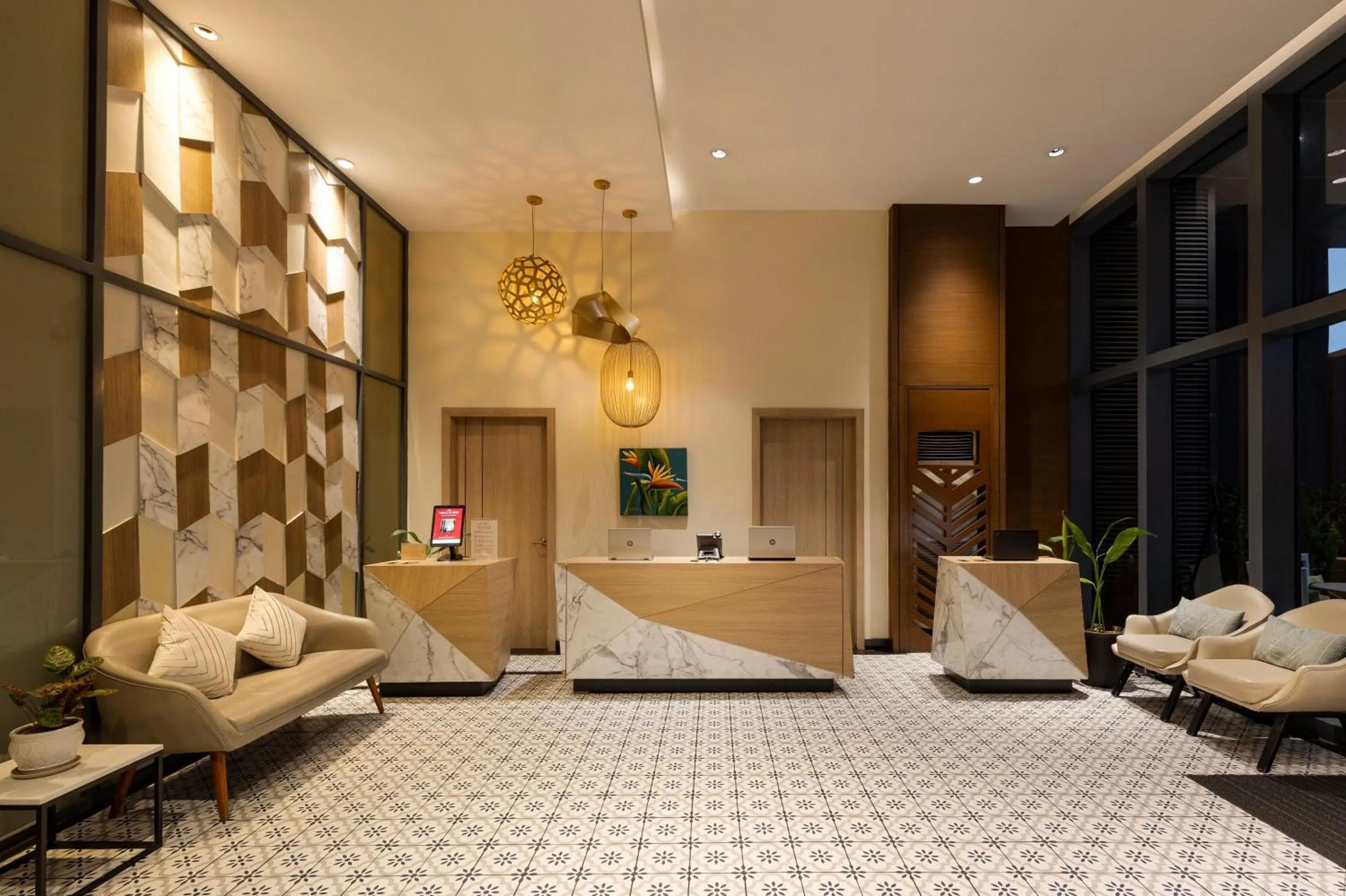 Lobby or reception in Summit Hotel Greenhills