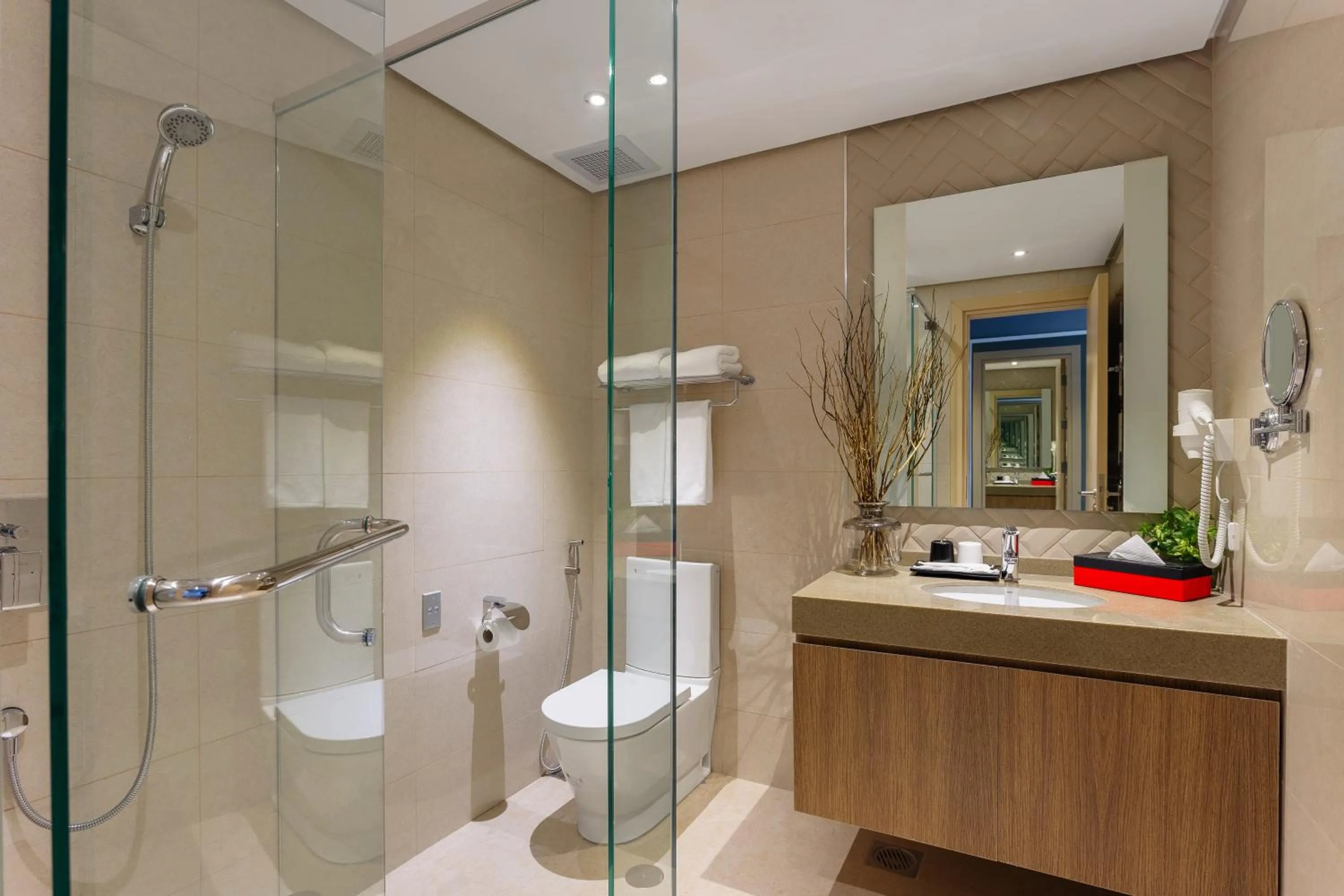 Toilet in Summit Hotel Greenhills