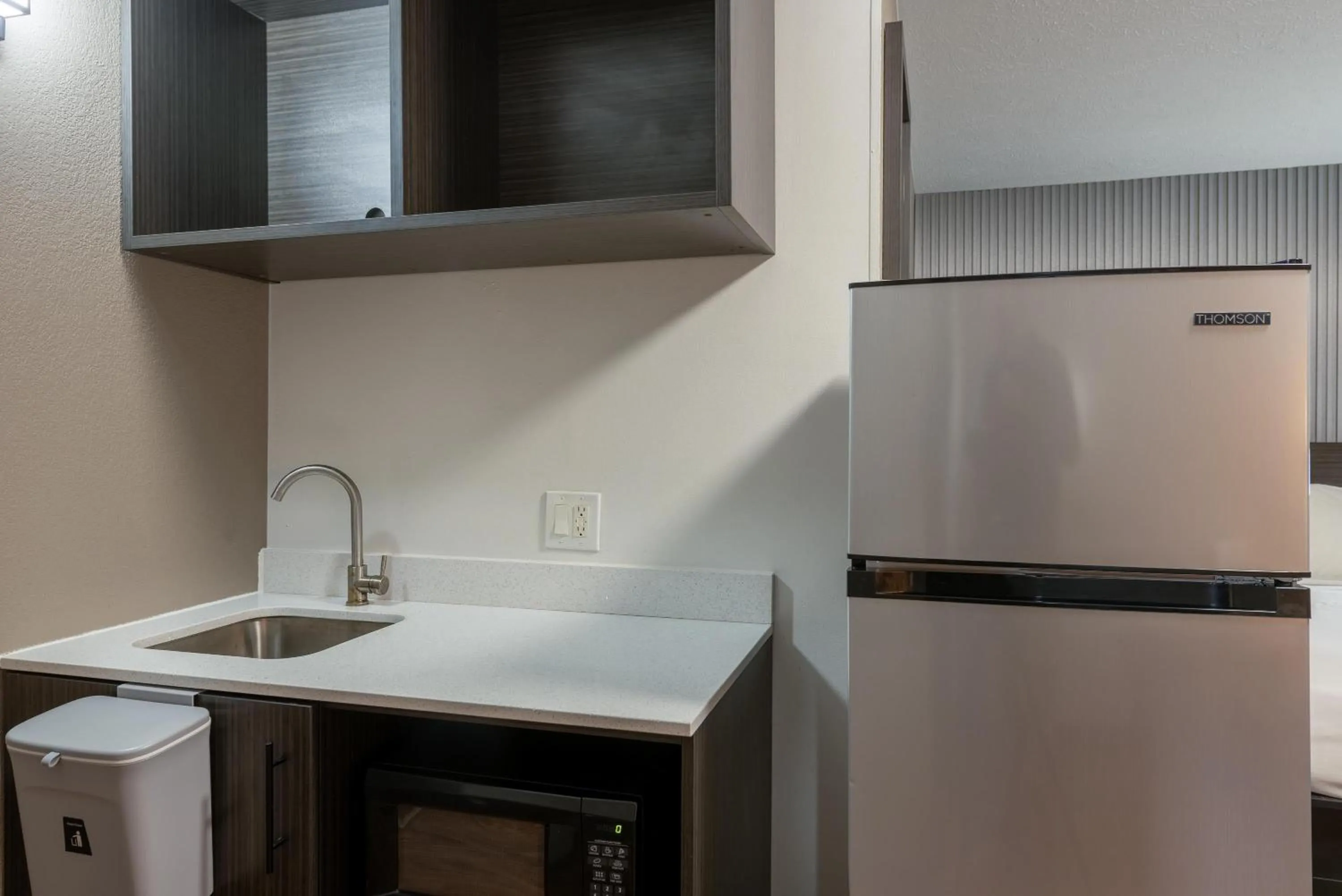 Kitchen or kitchenette in Studio 6 Limon, CO I 70