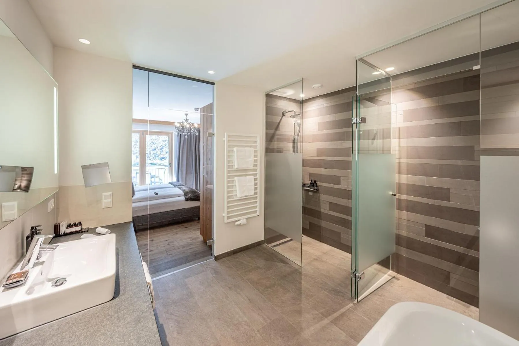 Bathroom in Gletscherblick- serviced apartments