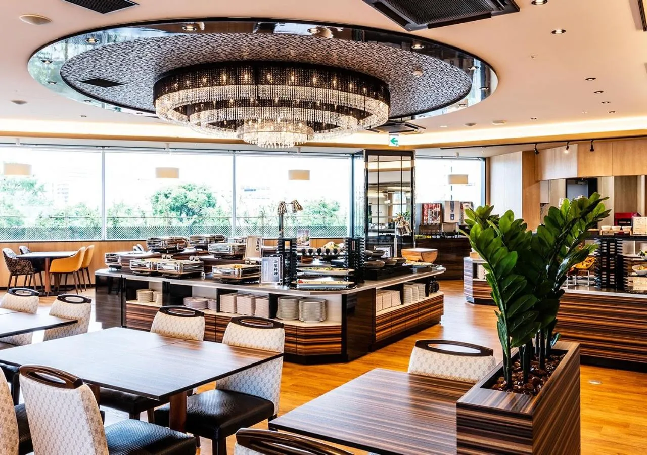 Restaurant/places to eat in APA Hotel & Resort Ryogoku Ekimae Tower