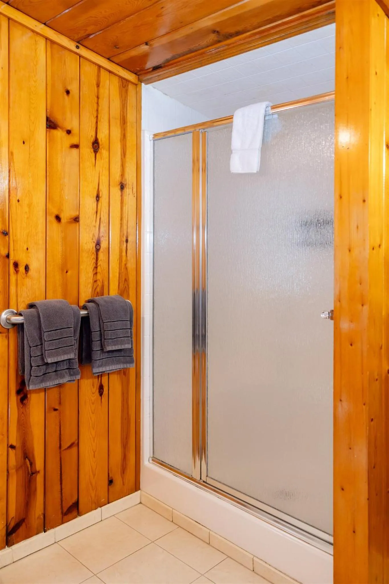 Shower in Fern River Resort