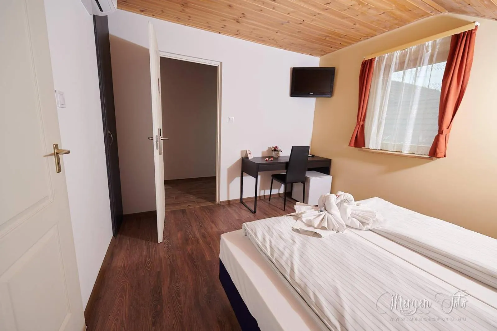 Bed in Kamarás Klastrom House