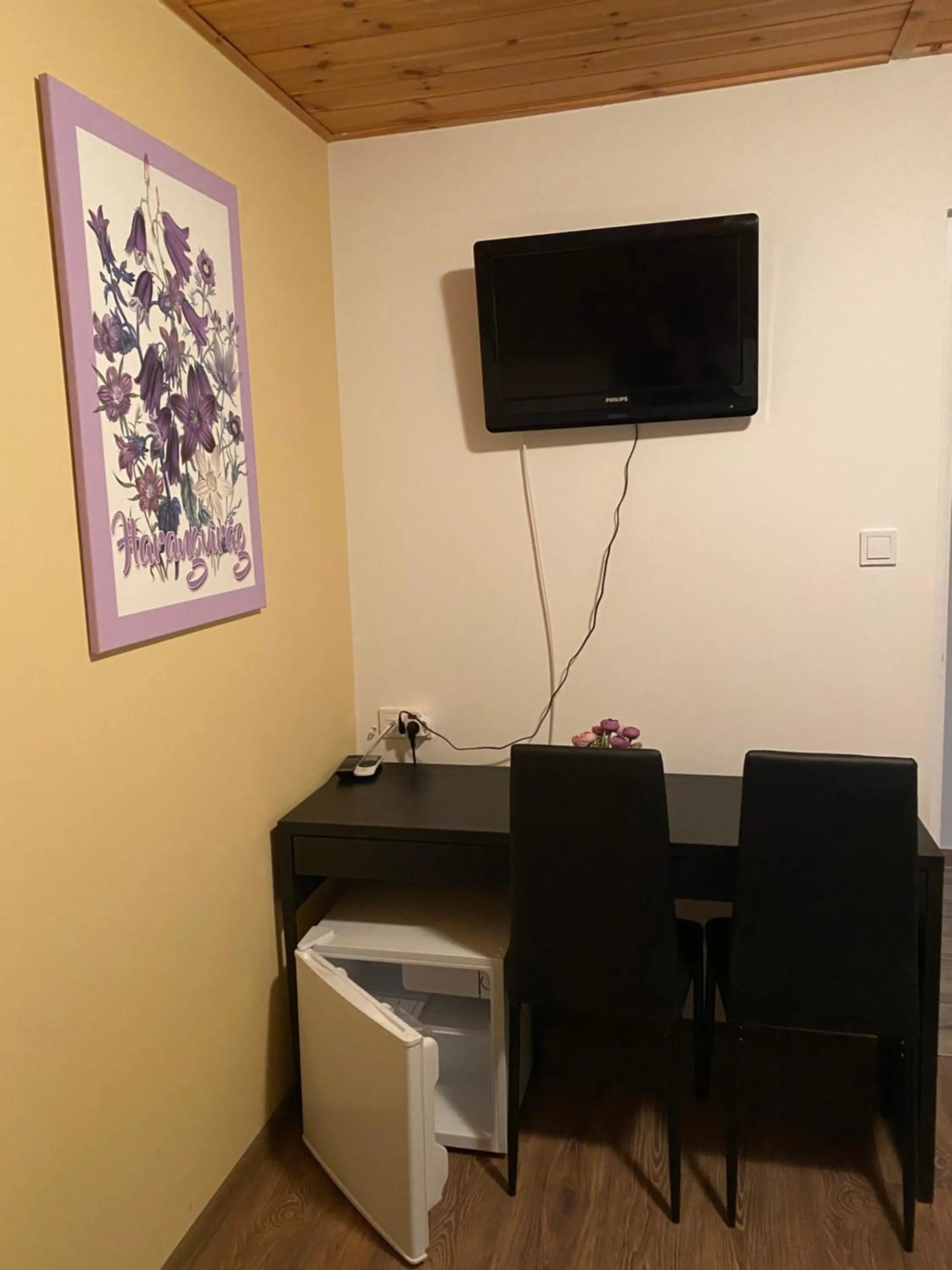 Kamarás Klastrom House