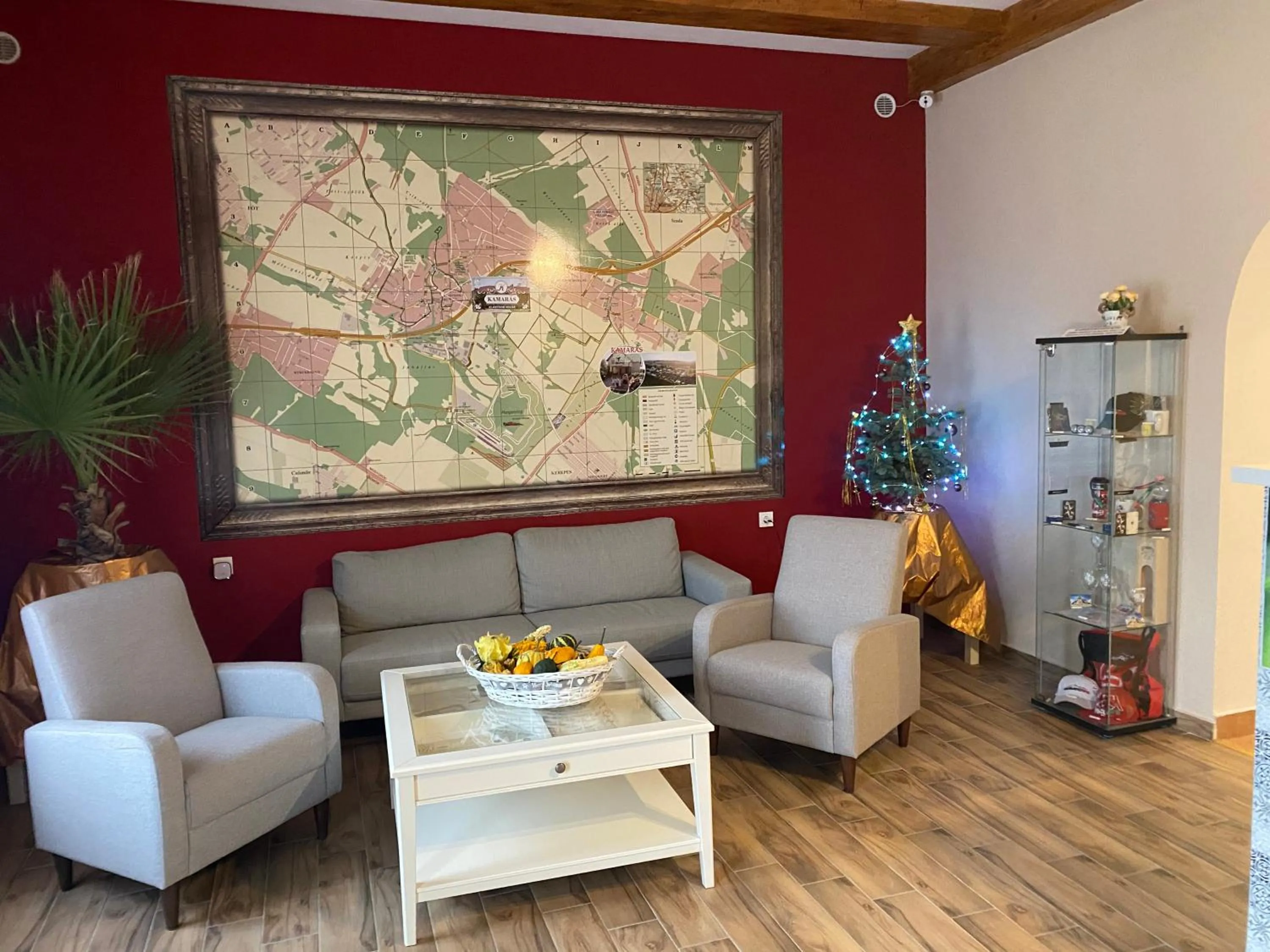 Kamarás Klastrom House