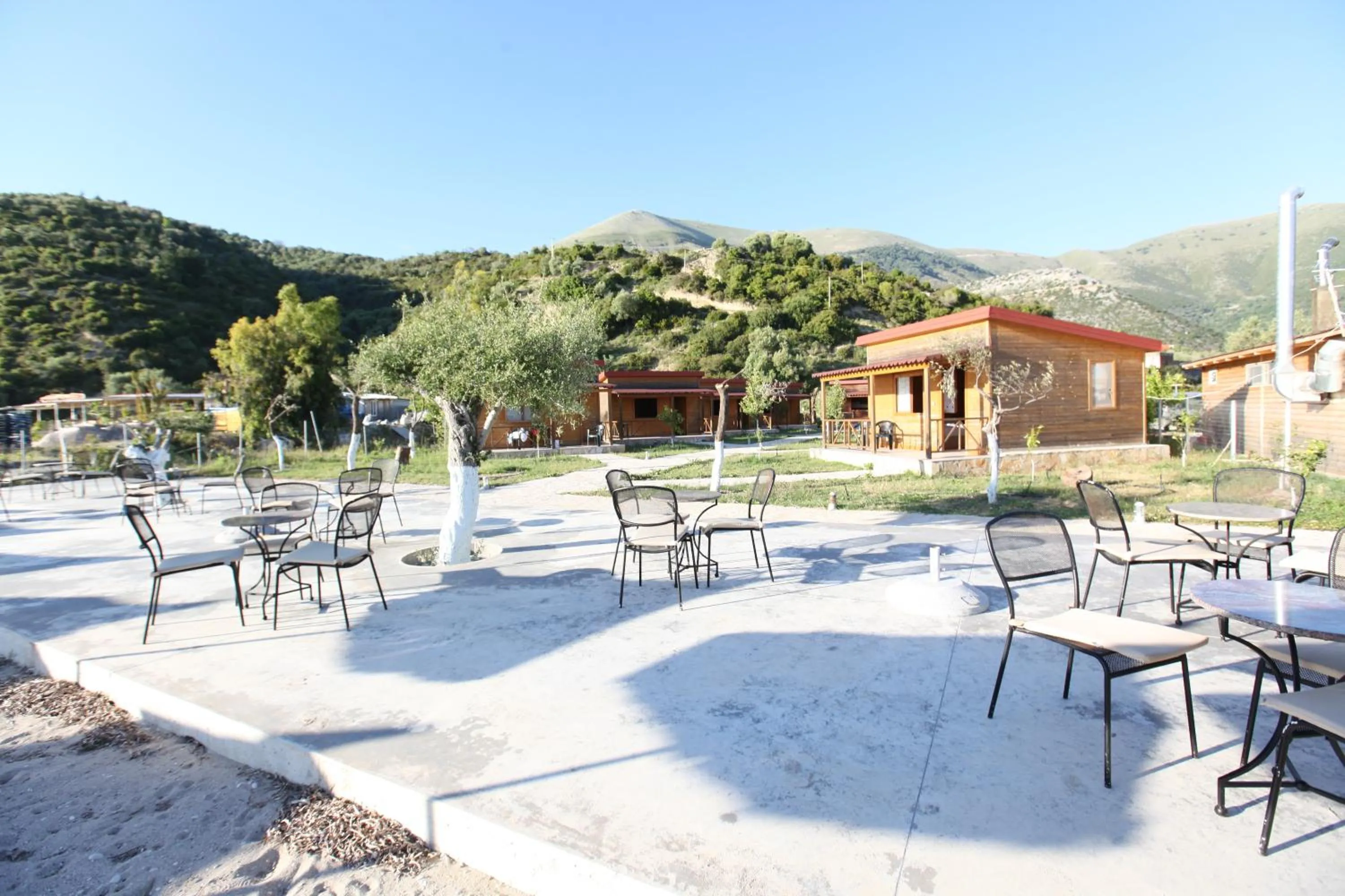 Lounge or bar in Bunec Beach Resort