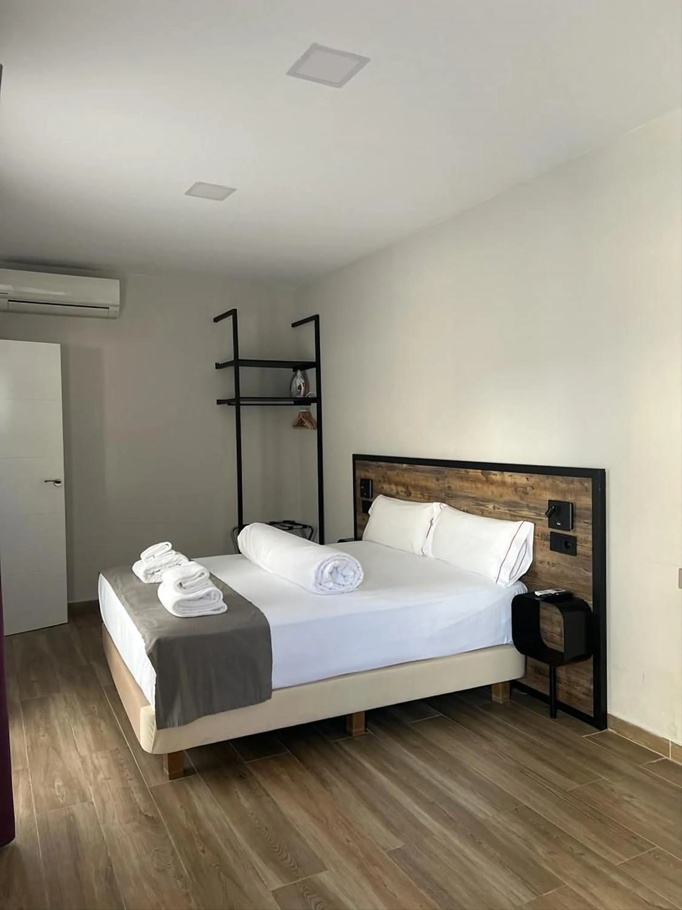 Bed in GBH Hotel-Apartamentos Caballito de Mar