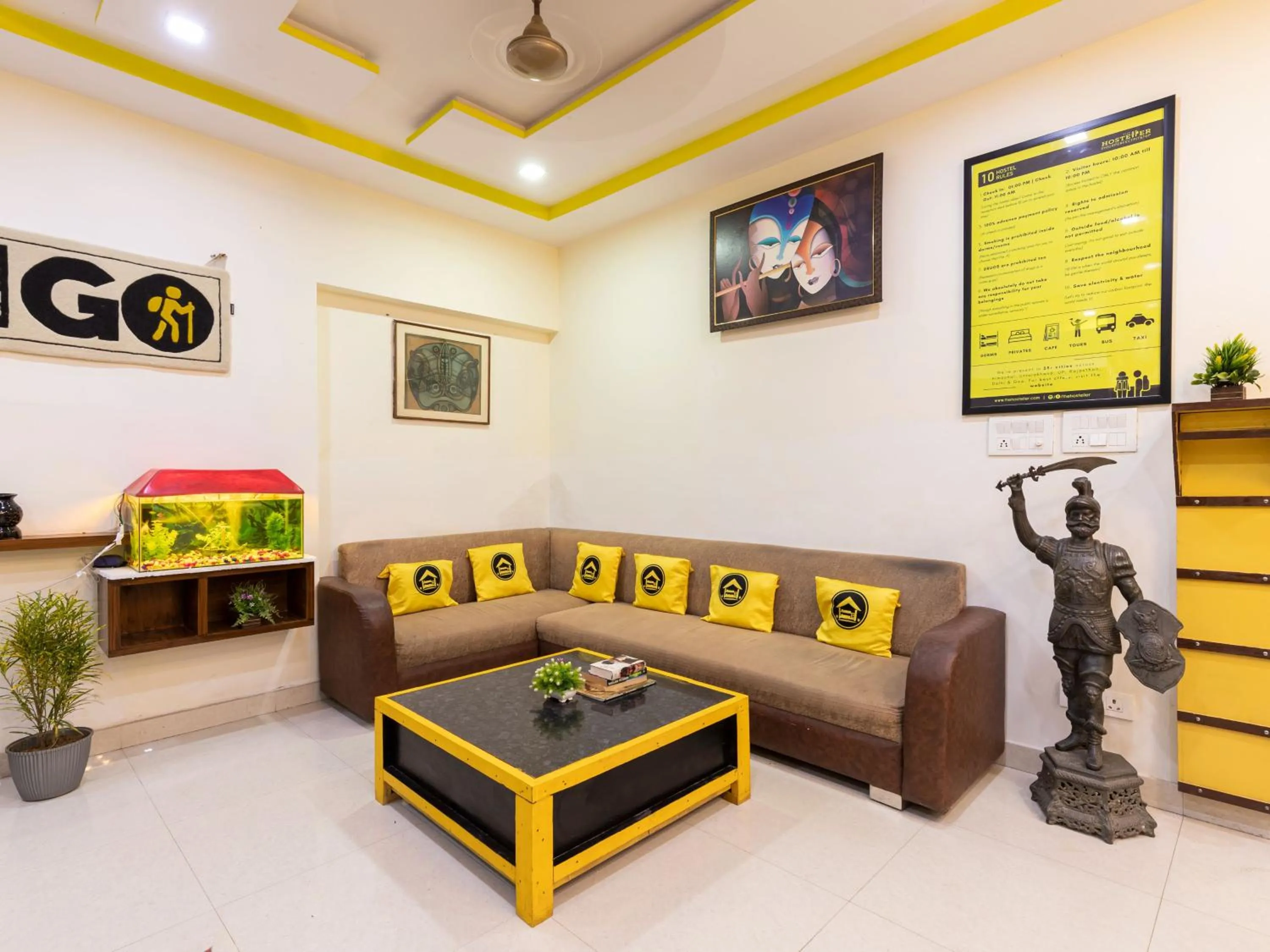 Lobby or reception in The Hosteller Agra