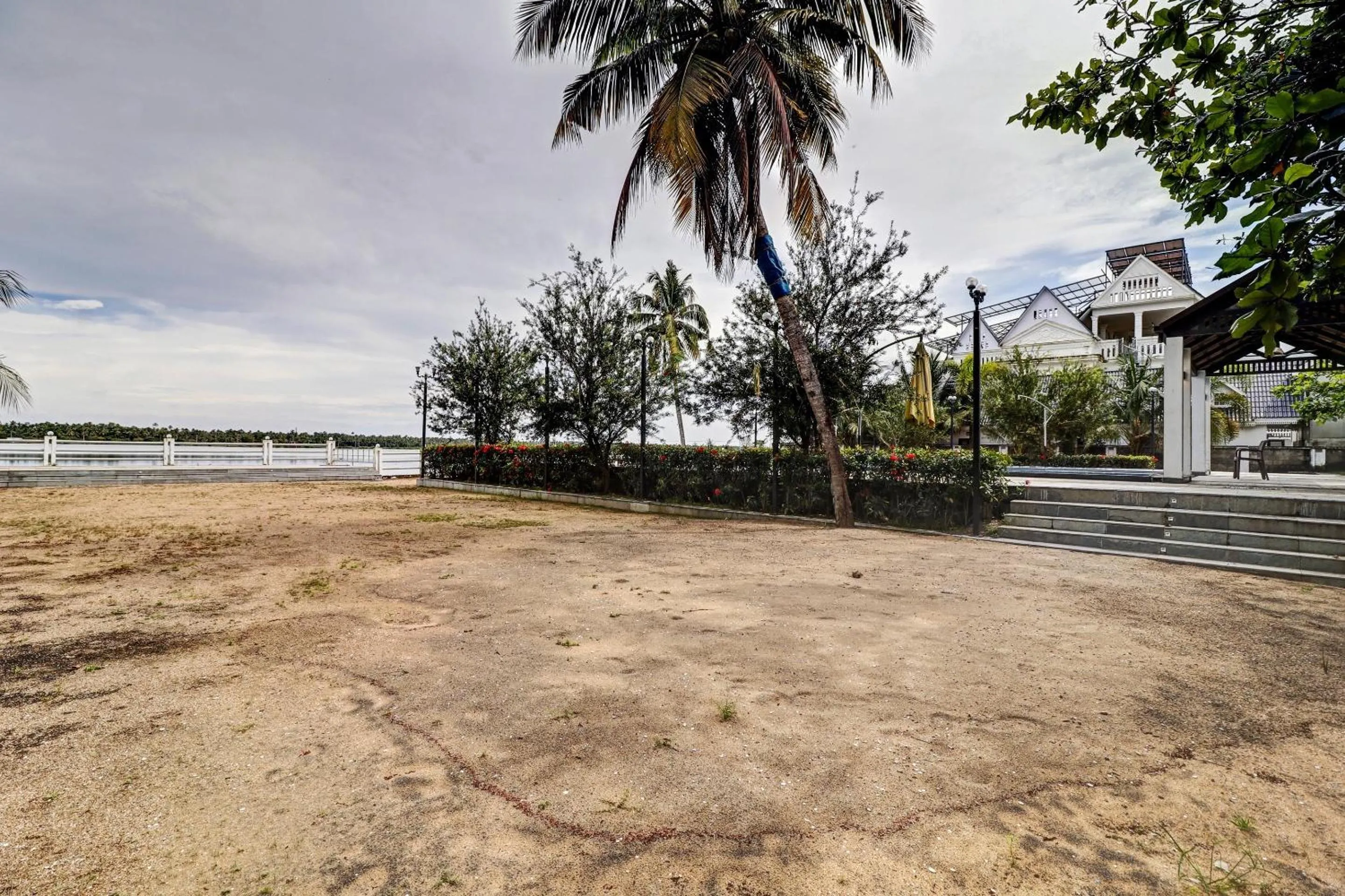 Super OAK Edassery's Sealine Villa Stay