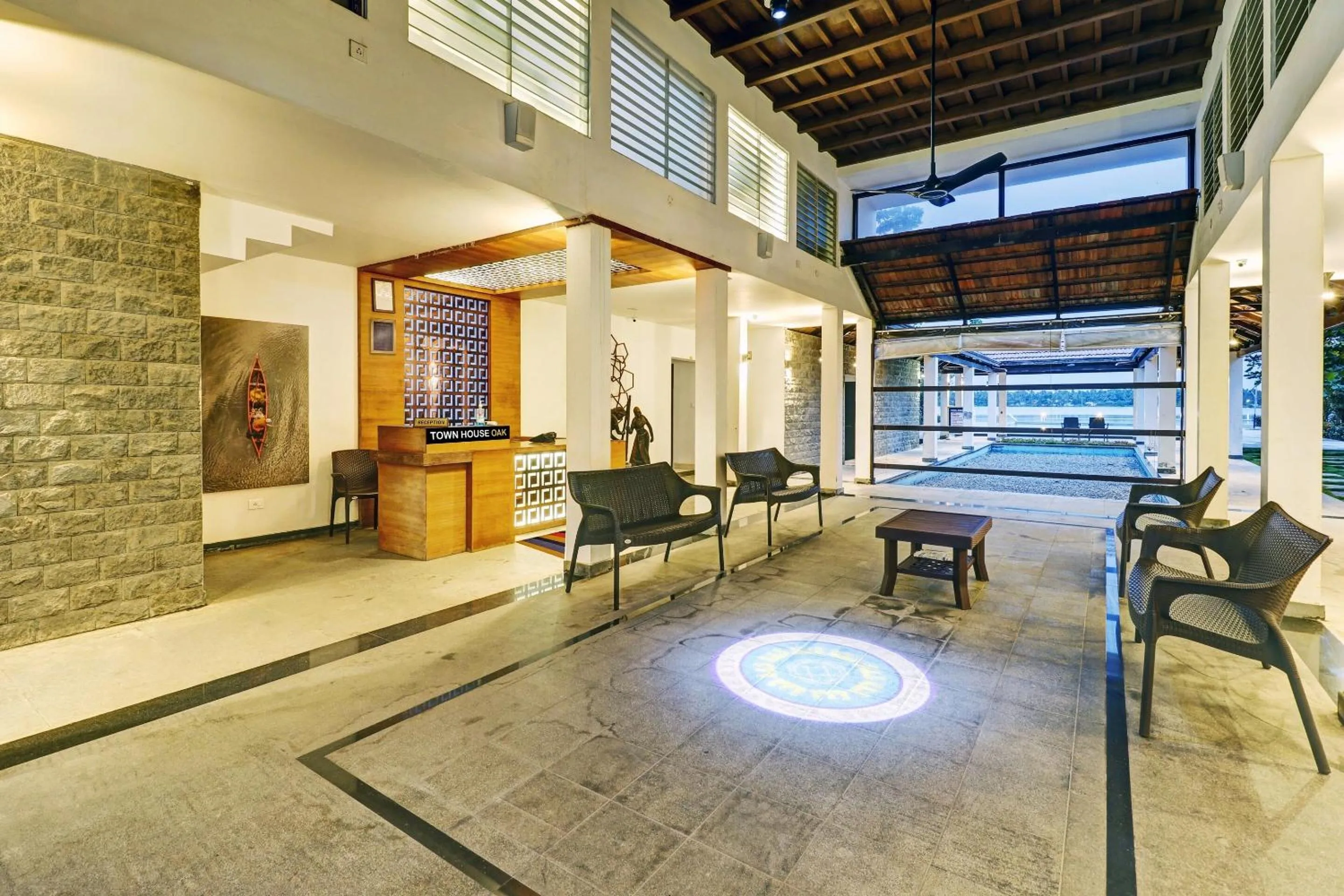 Lobby or reception in Super OAK Edassery's Sealine Villa Stay