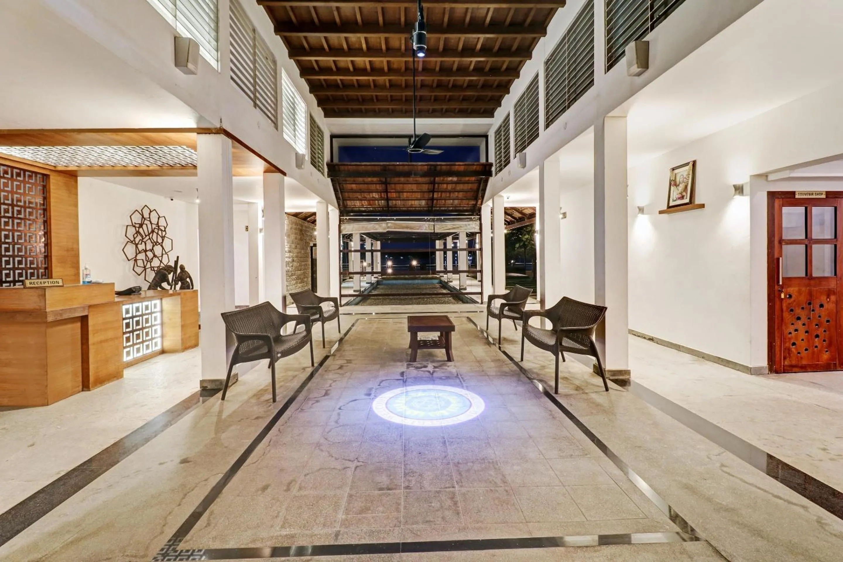 Lobby or reception in Super OAK Edassery's Sealine Villa Stay