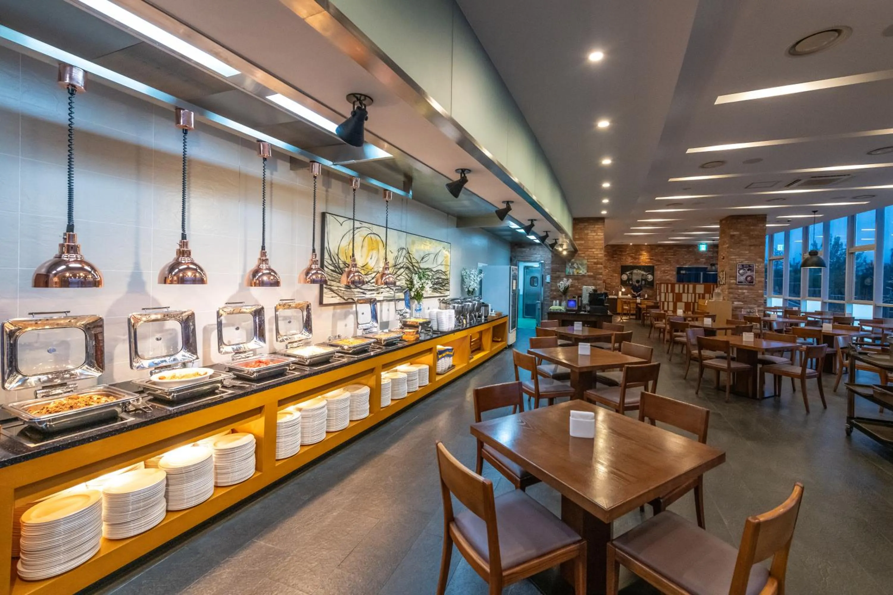 Restaurant/places to eat in Take Hotel & Resort Inje Speedium