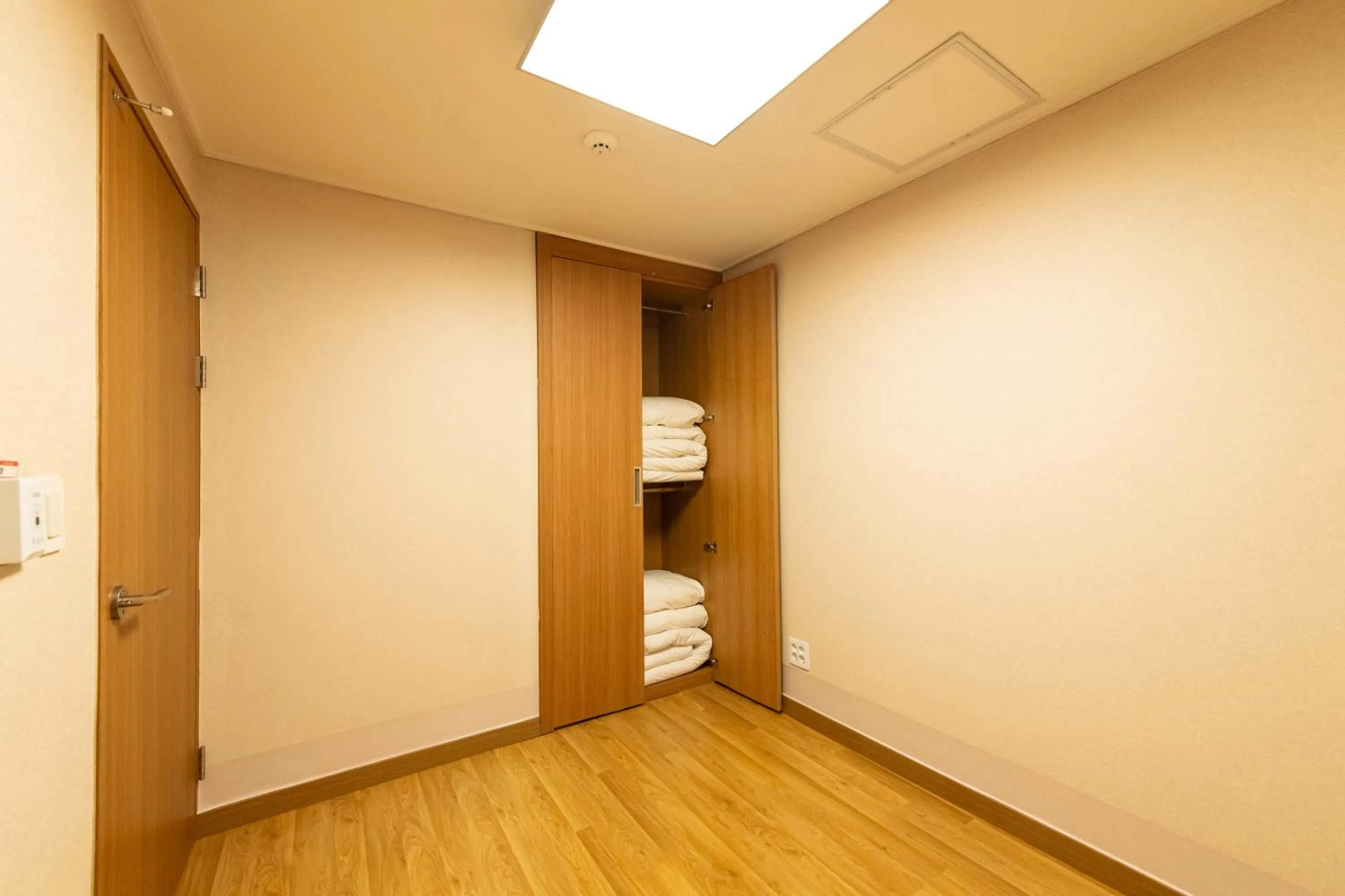 Bedroom in Take Hotel & Resort Inje Speedium