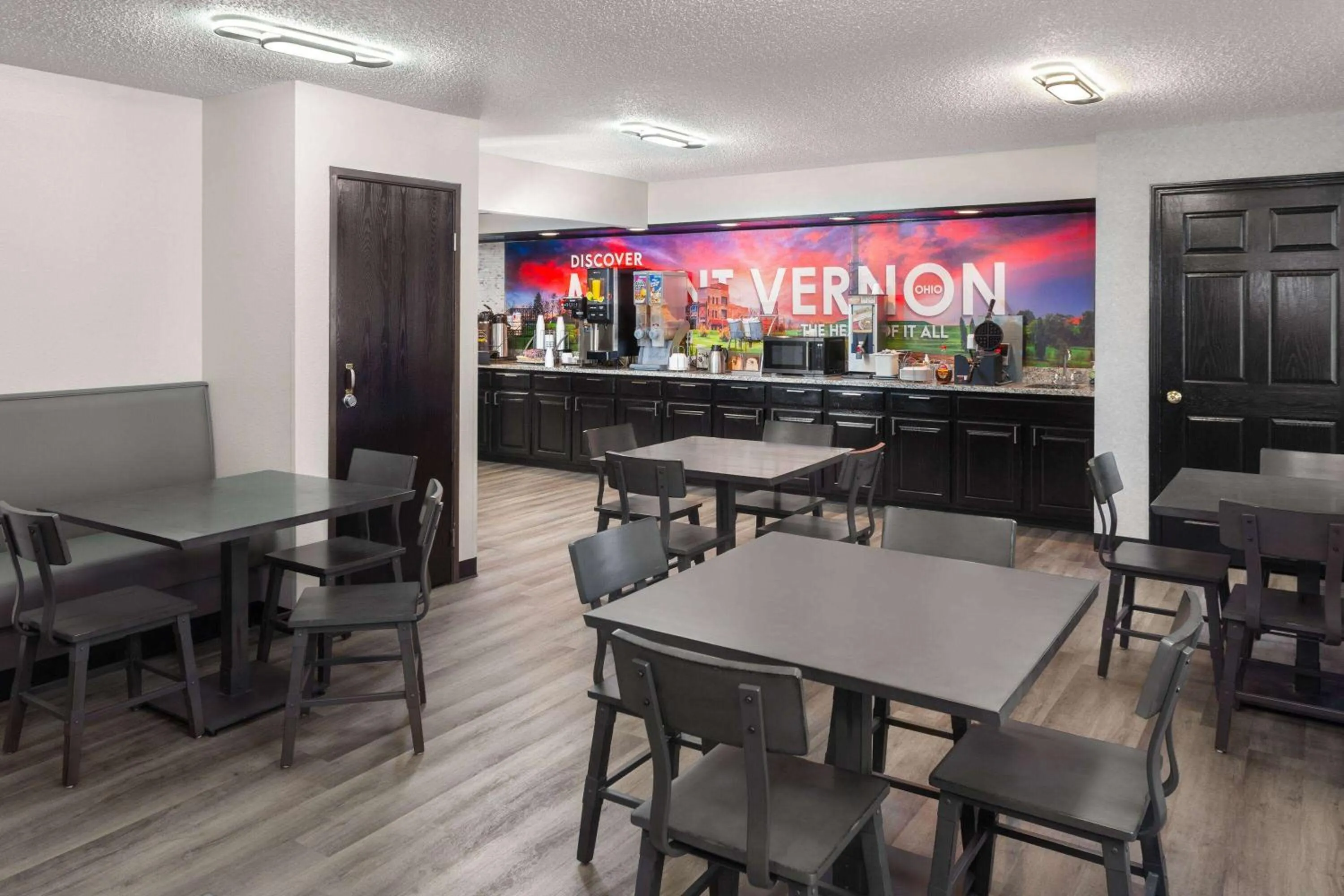 Breakfast in Super 8 by Wyndham Mt. Vernon