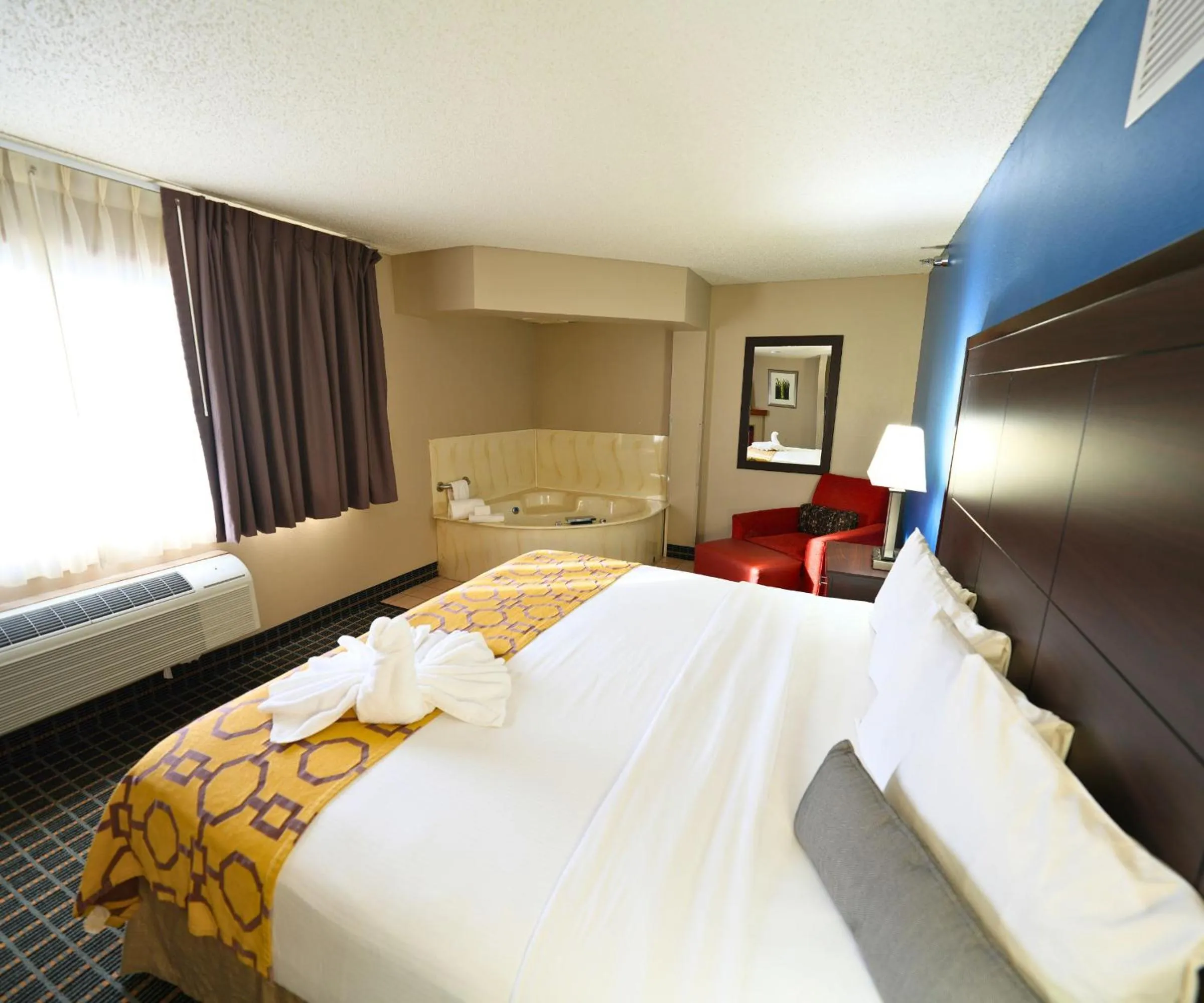 Bed in Baymont by Wyndham Marshalltown