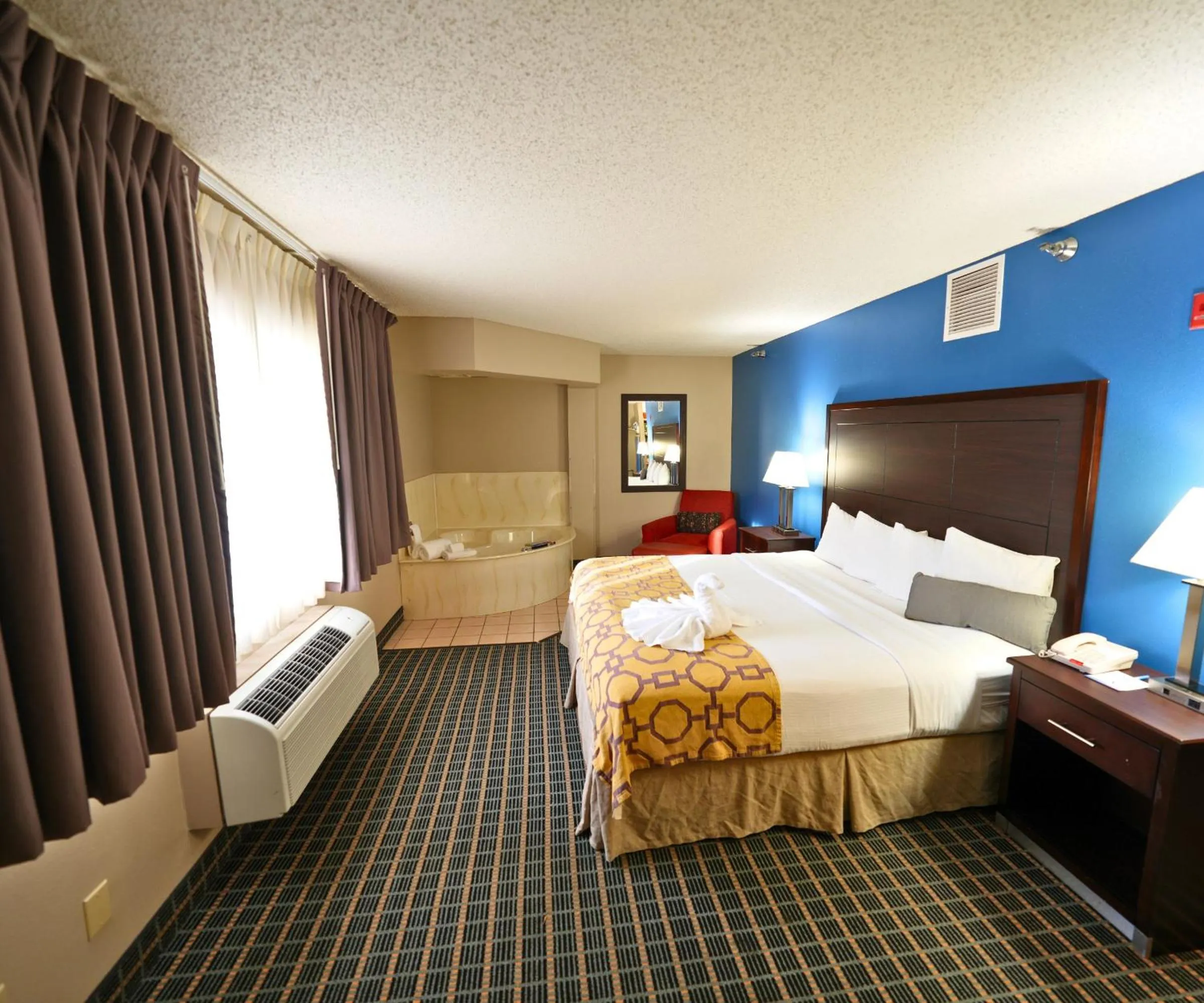 Bed in Baymont by Wyndham Marshalltown