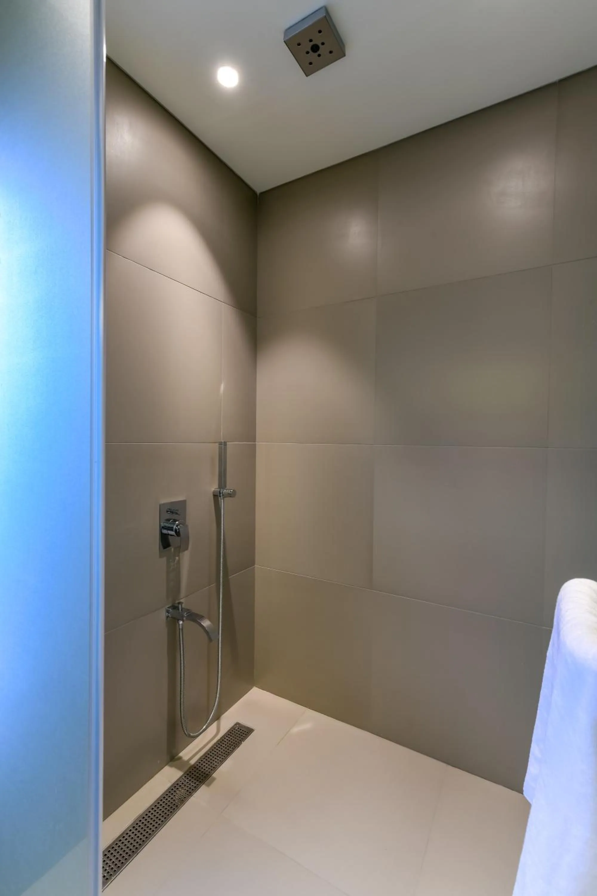 Shower in Hotel Centro