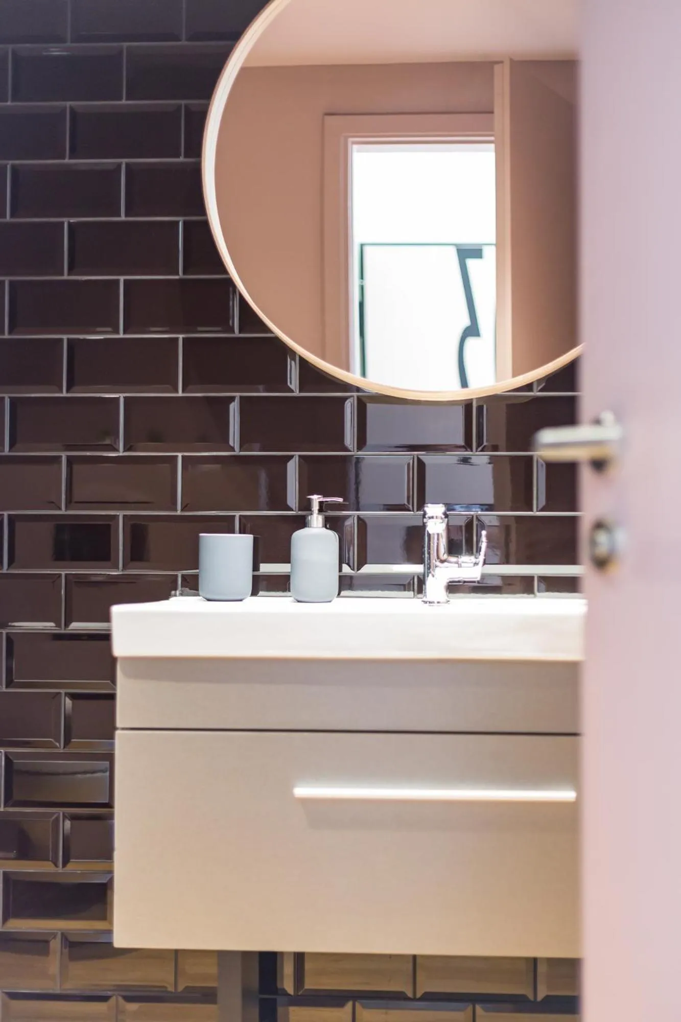 Deluxe Quadruple Room in Still Athens