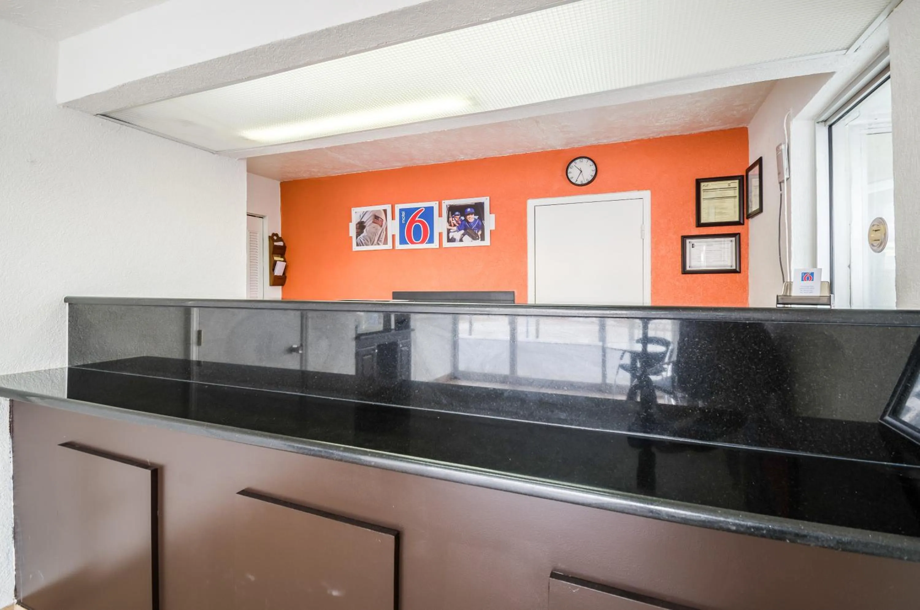 Lobby or reception in Motel 6-Commerce, GA