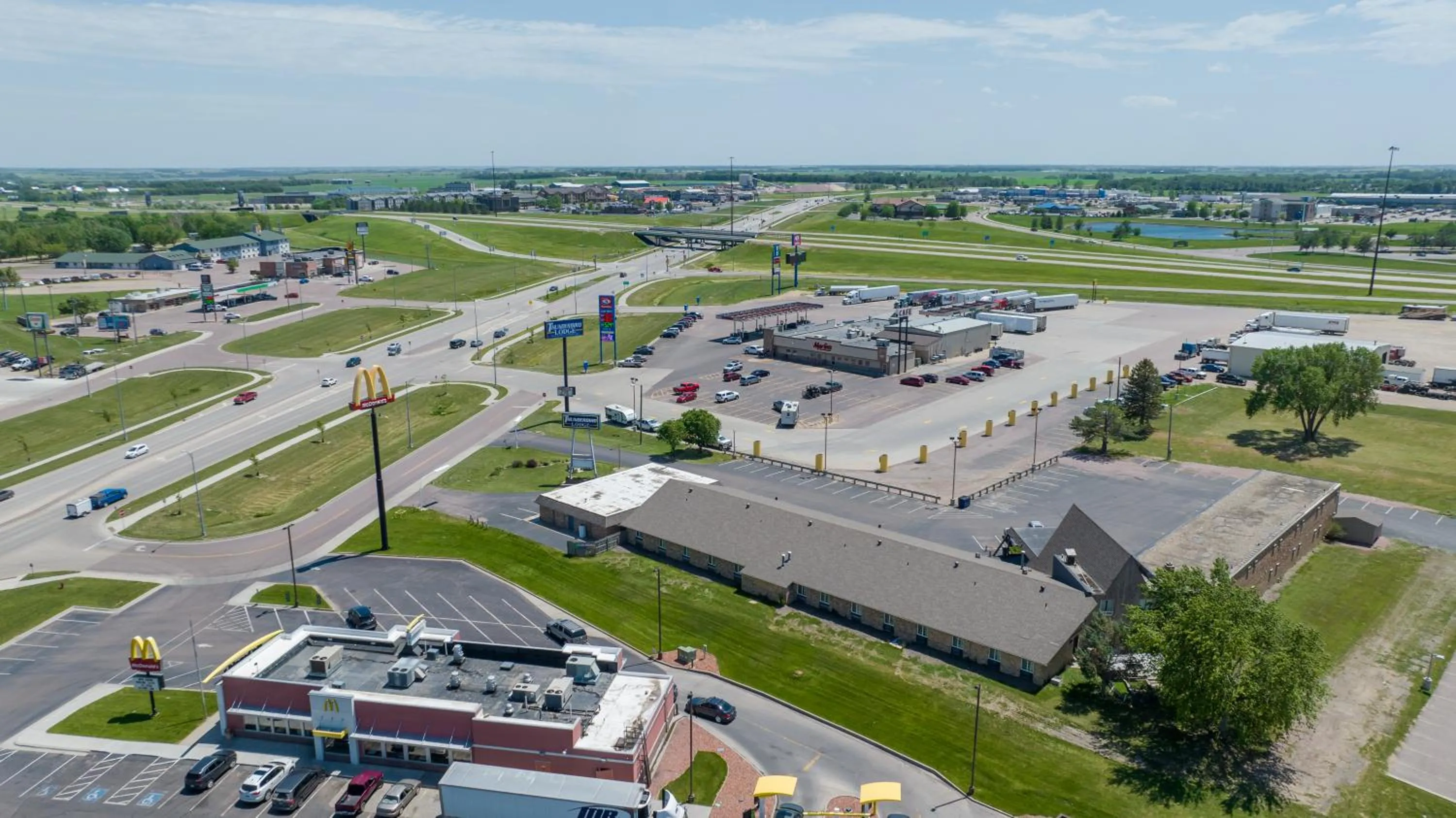 Property building in Thunderbird Lodge