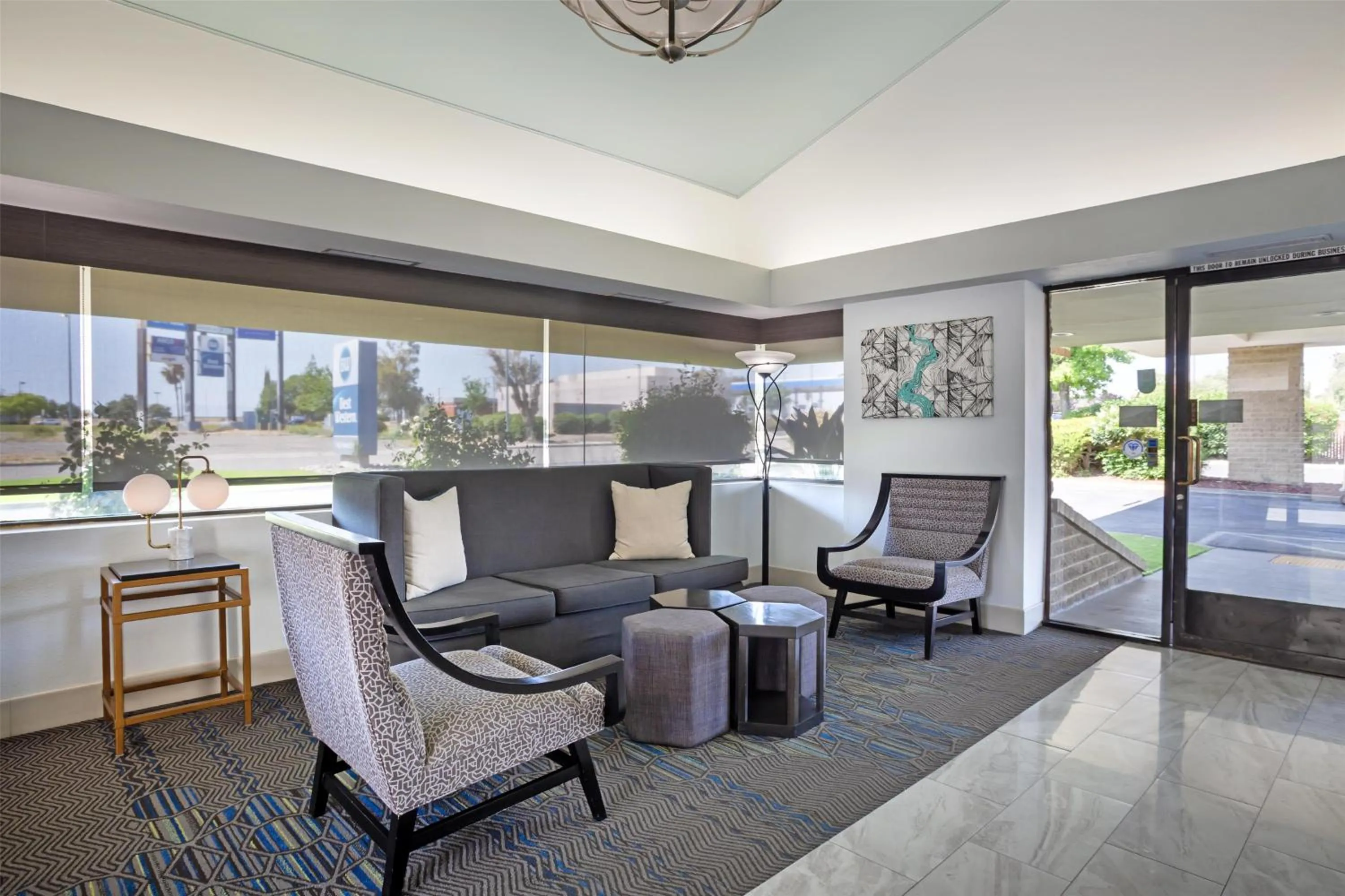 Lobby or reception in Best Western Big Country Inn