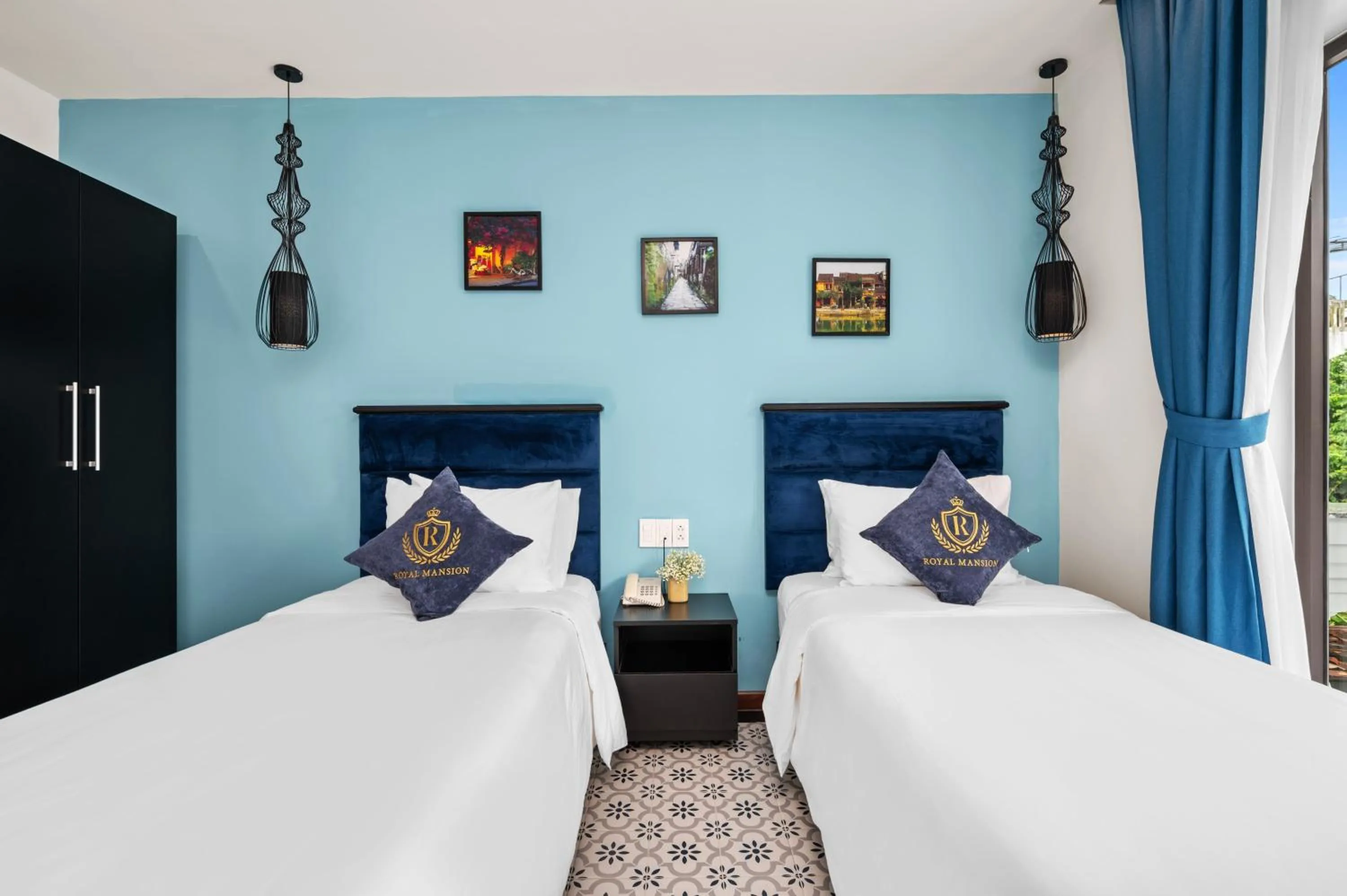 Bed in Royal Mansion Boutique Hoi An