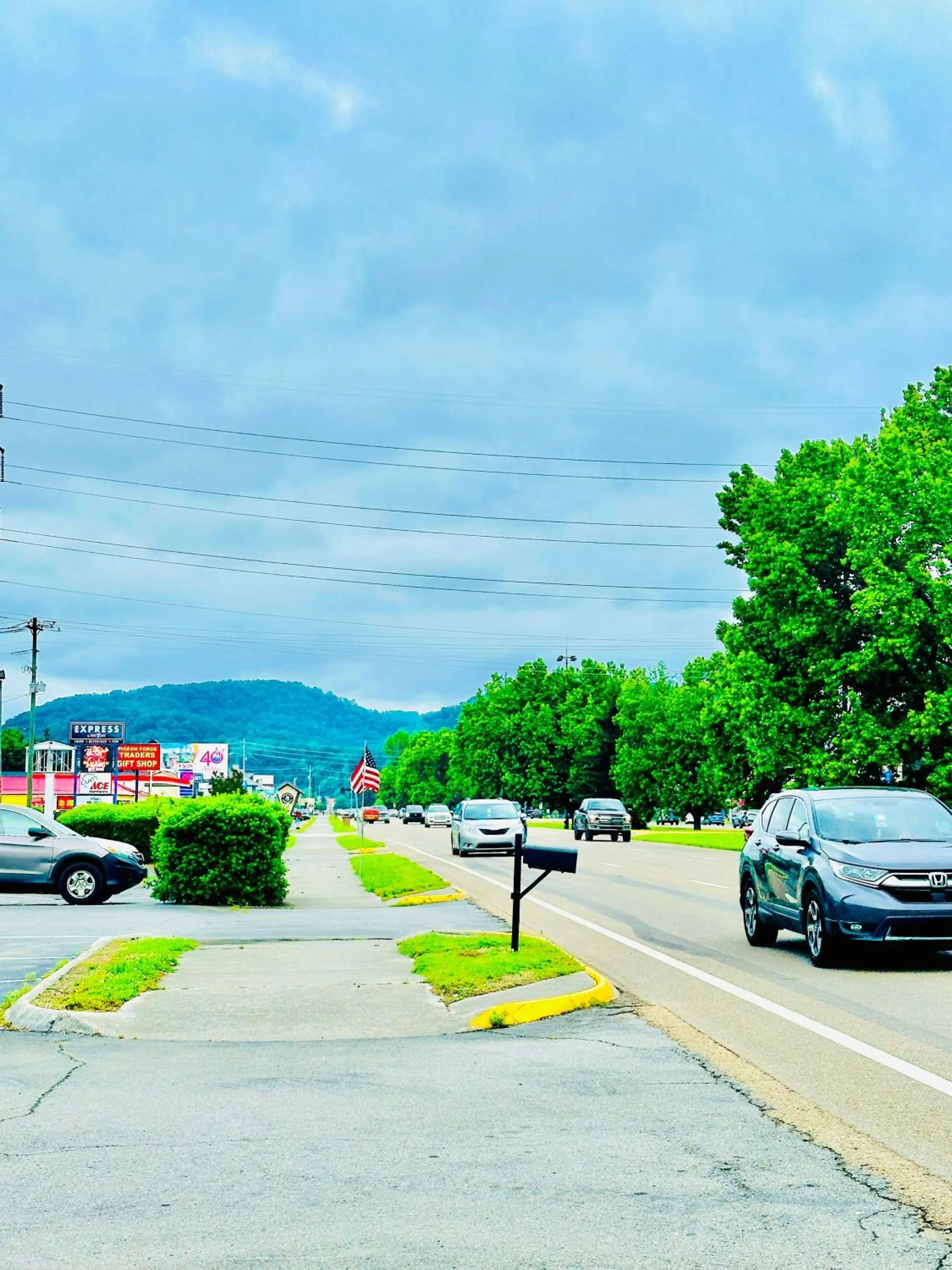 Day in Tennessee Mountain Lodge