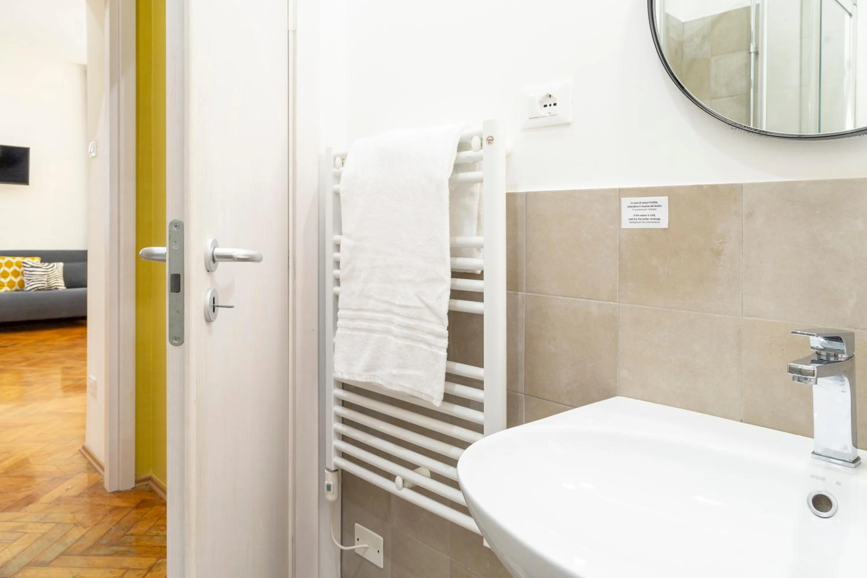 Bathroom in Elegante appartamento vicino alla stazione - Gold