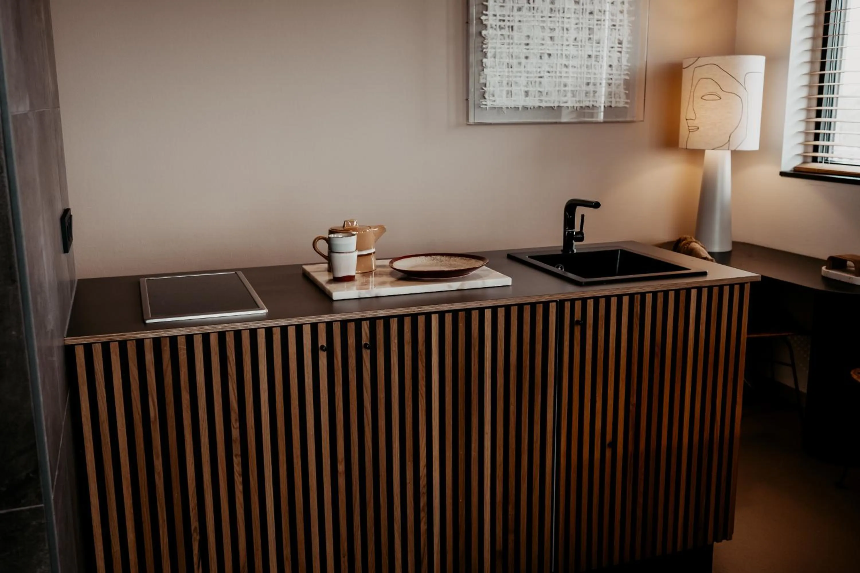 Kitchen or kitchenette in Strandhotel Zoomers